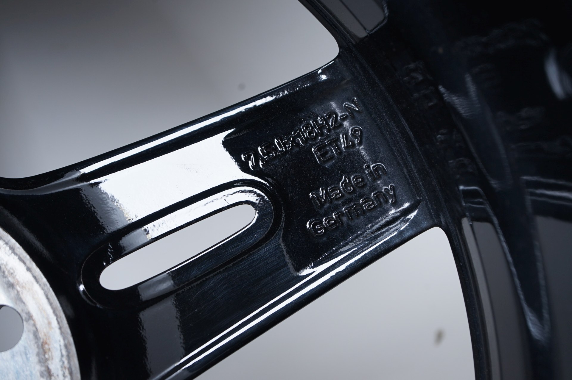 resized577.jpg