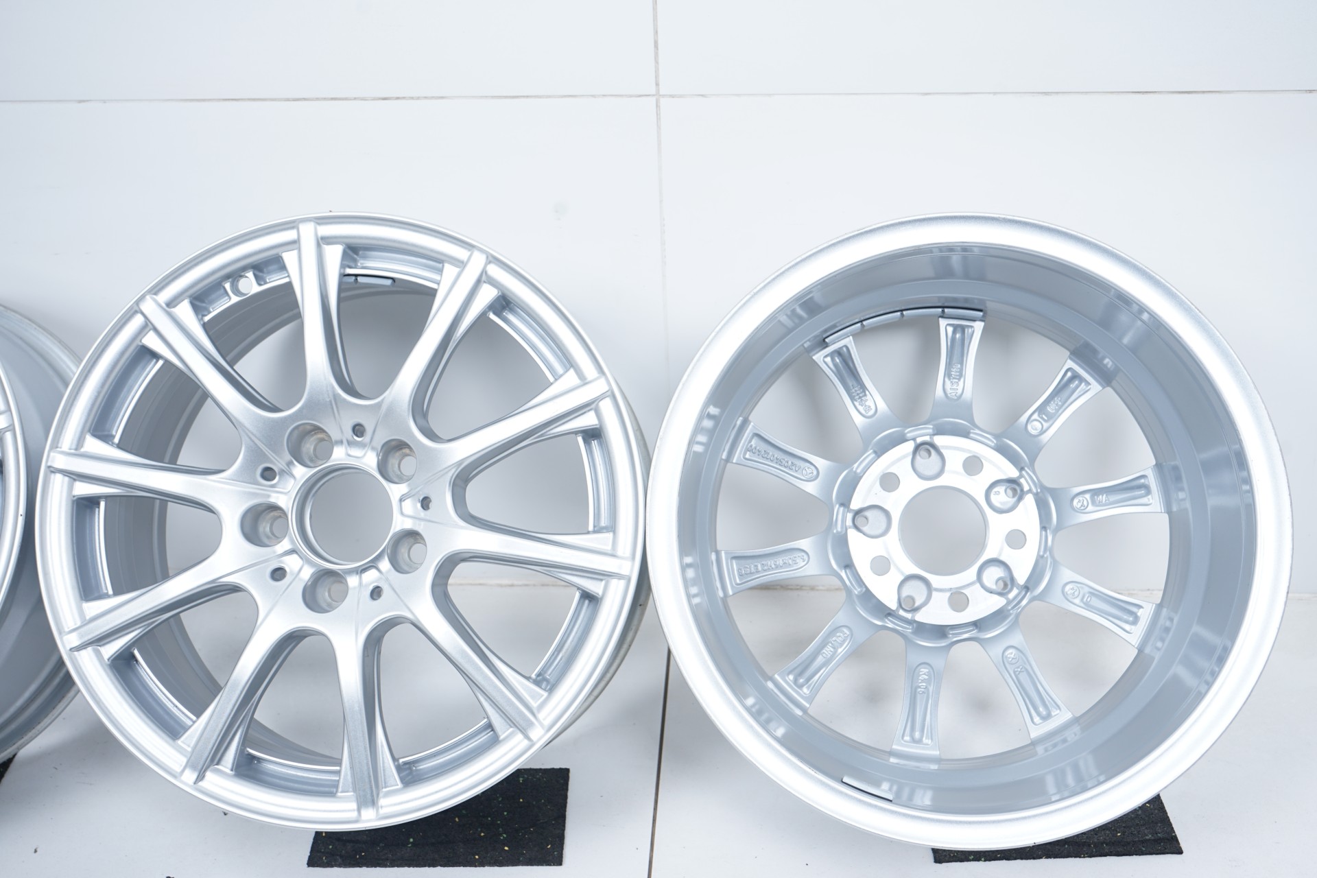 resized598.jpg