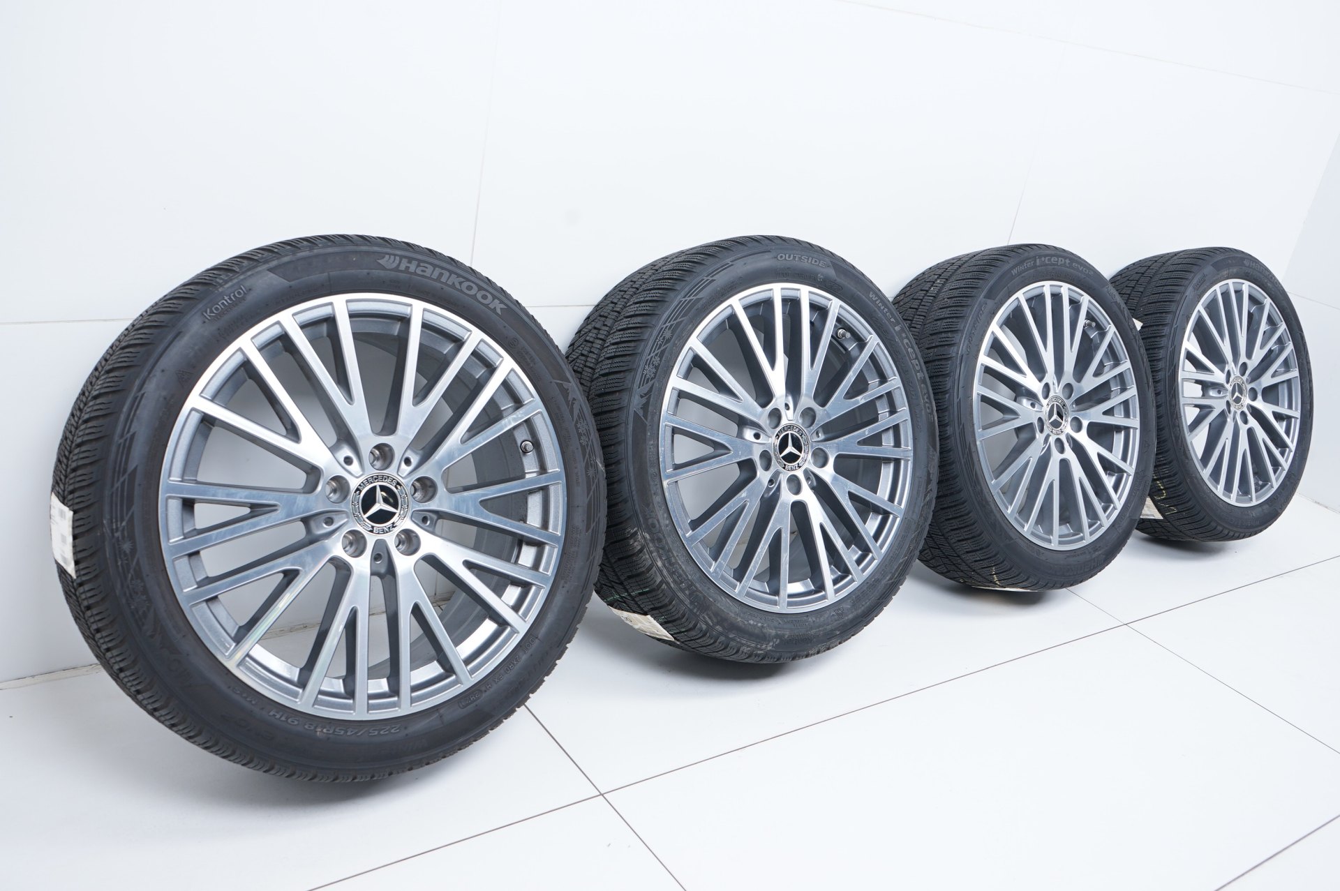 resized020.jpg