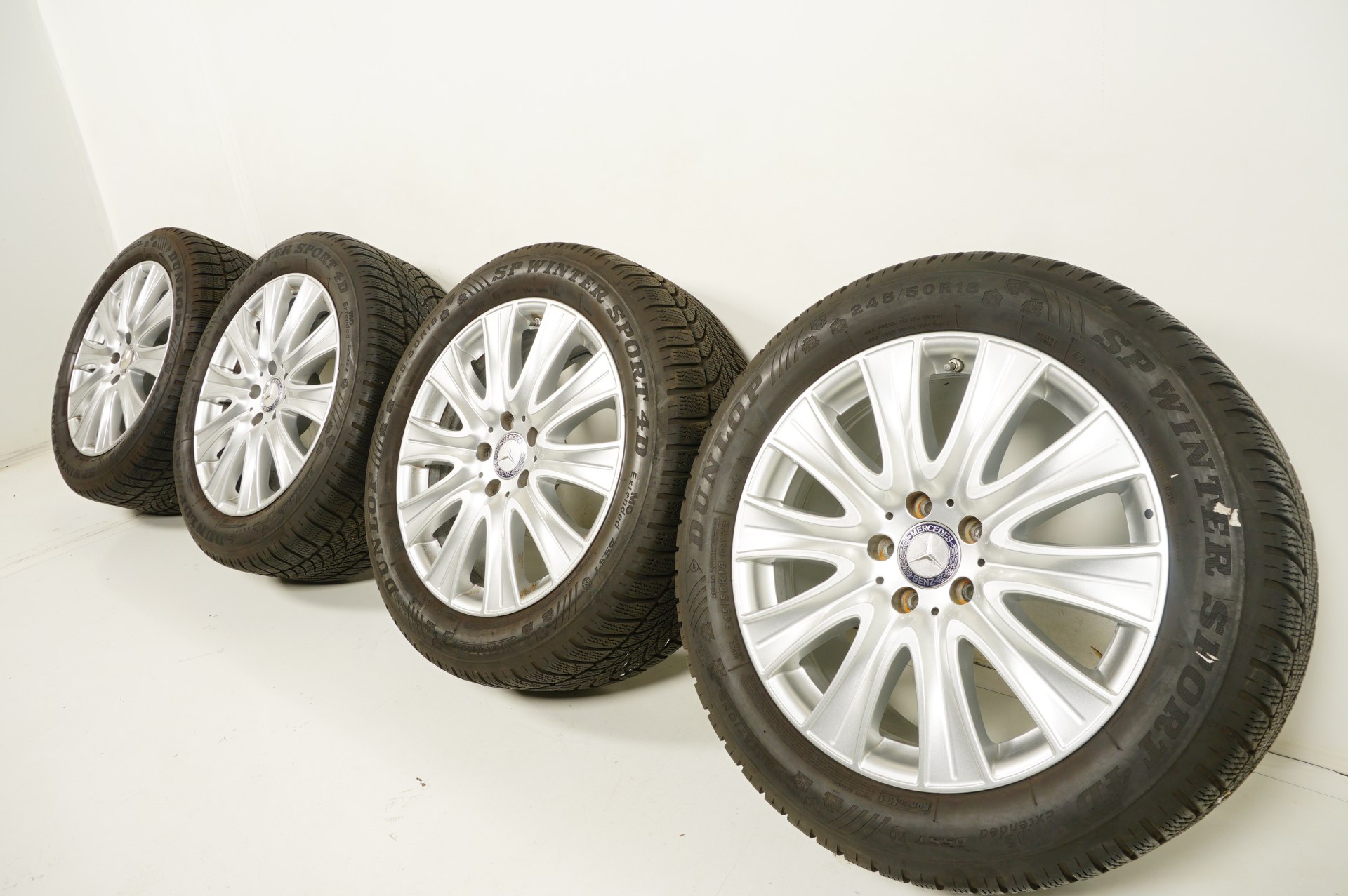 resized028.jpg