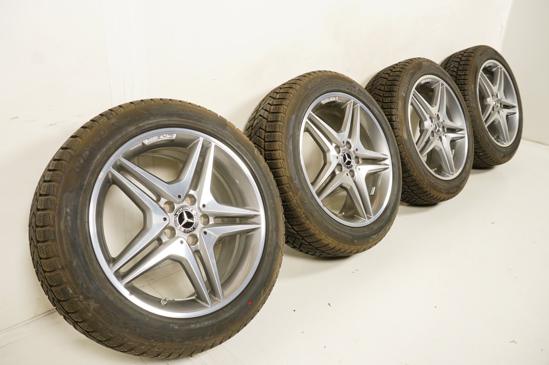 4x Winter-Komplettrad 18 Zoll | Mercedes GLA 45 AMG W156 X156 | 215/55 R18 | NEU 4x Winter-Komplettrad 18 Zoll | Mercedes GLA 45 AMG W156 X156 | 215/55 R18 | NEU