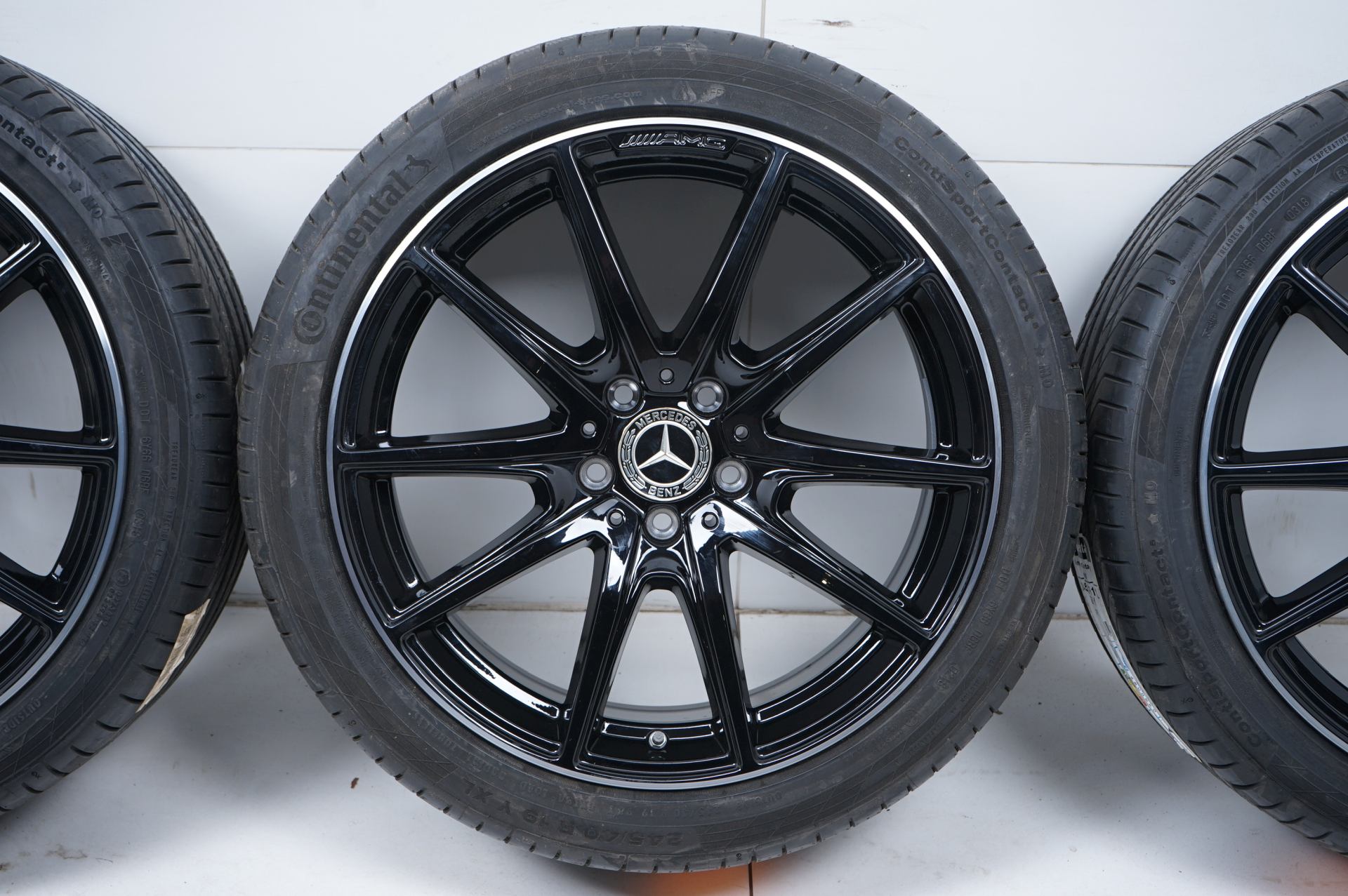 resized379.jpg