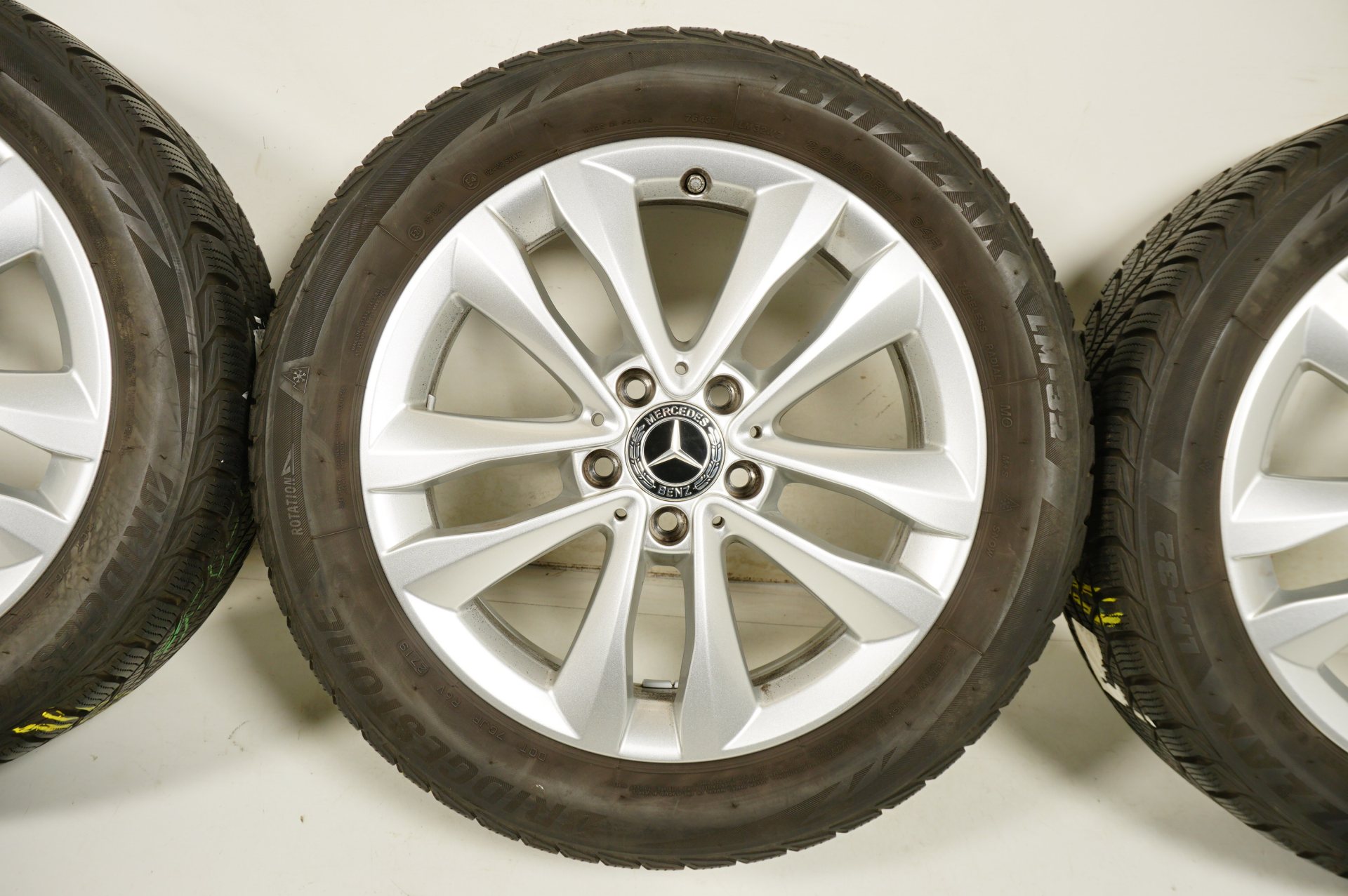 resized295.jpg