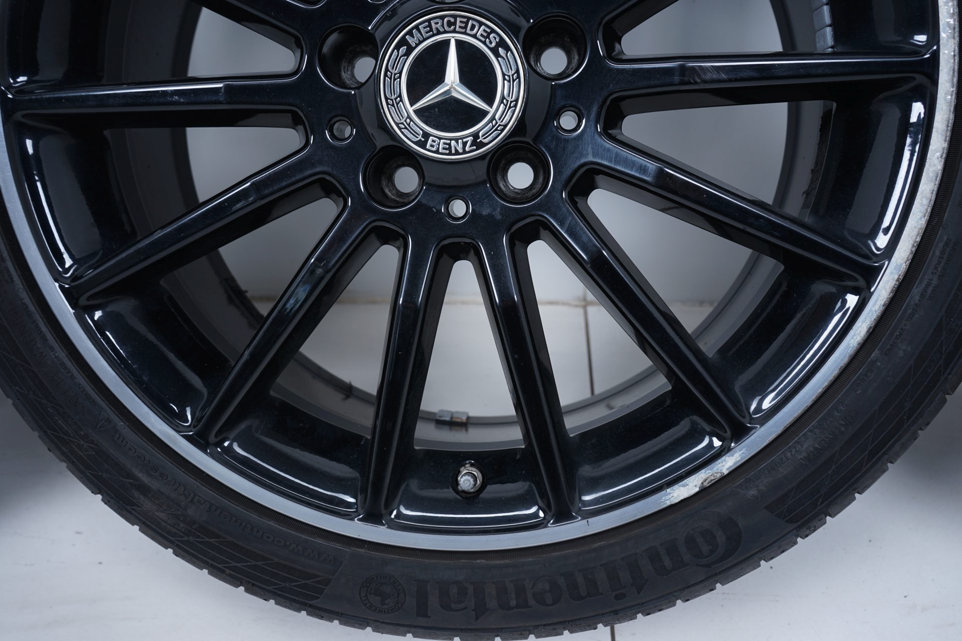 resized637.jpg