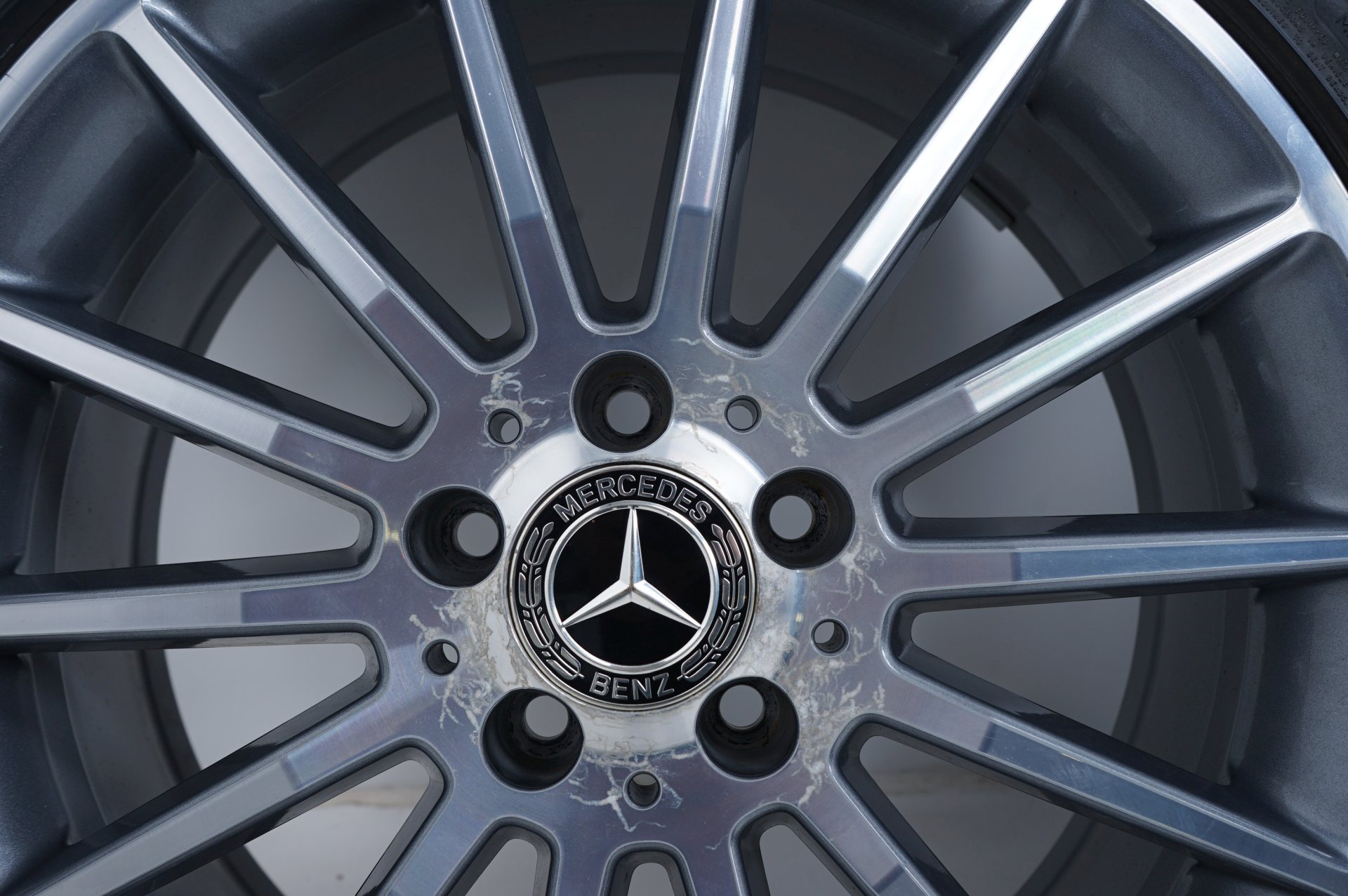 resized325.jpg