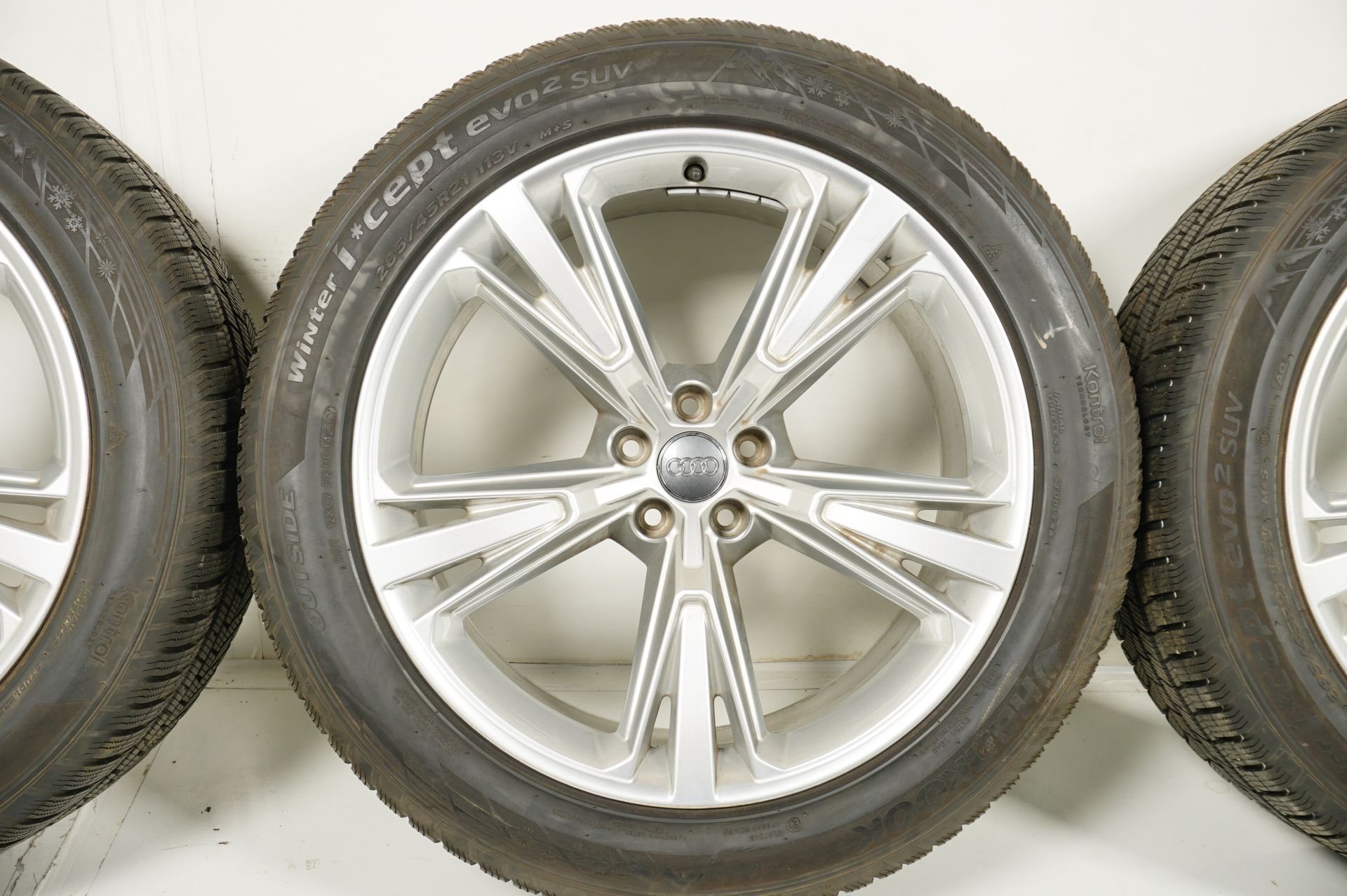 resized128.jpg