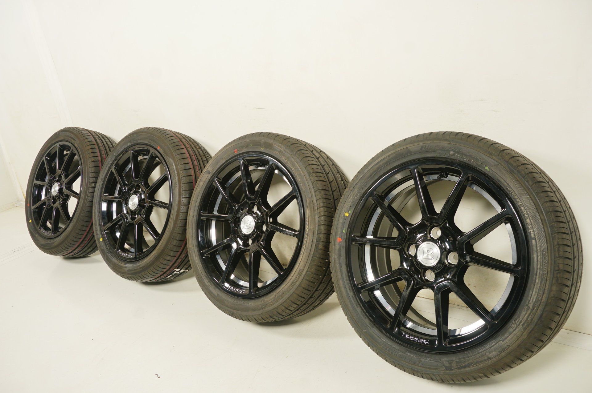 resize_048.jpg
