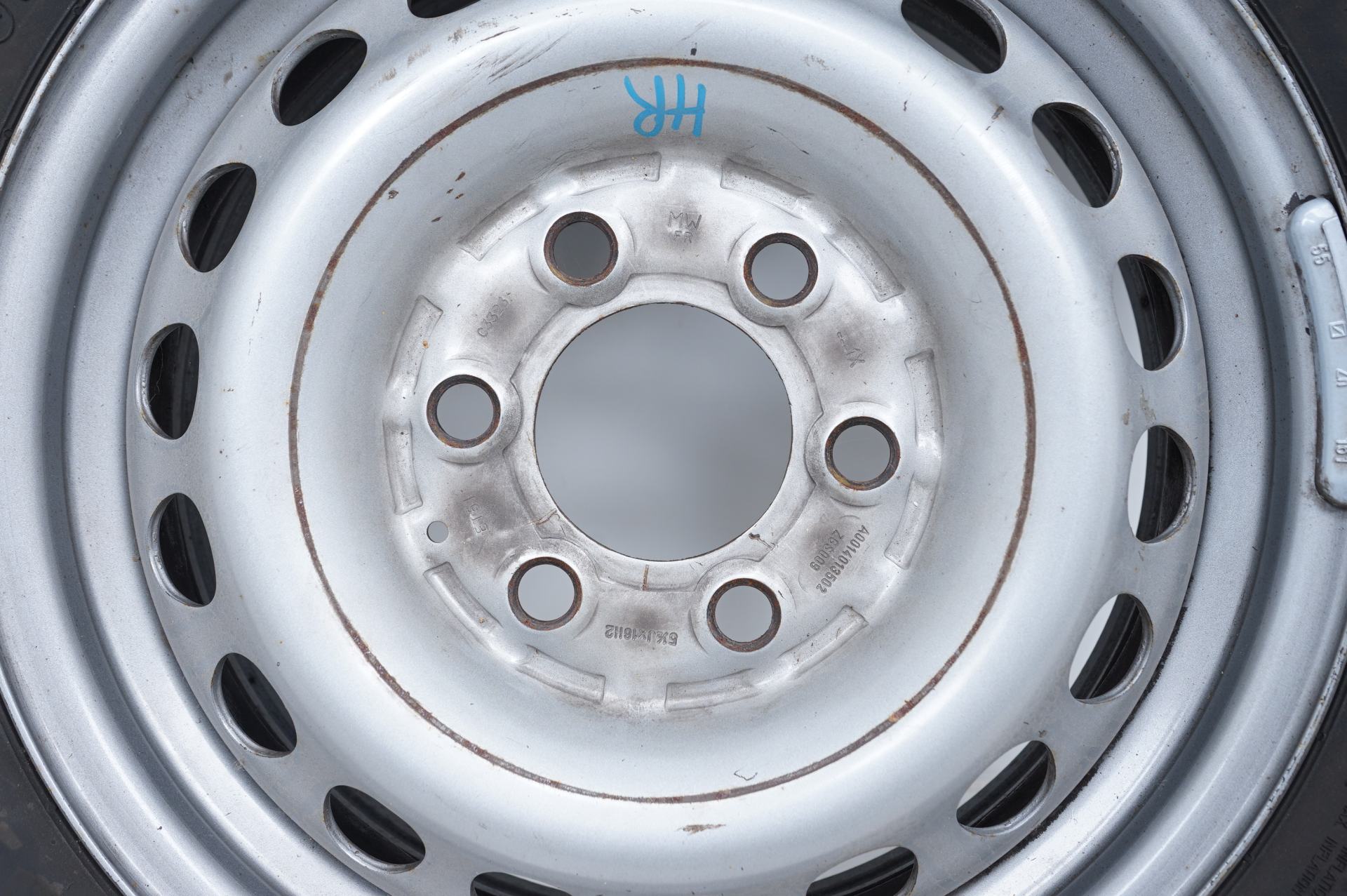 resized746.jpg
