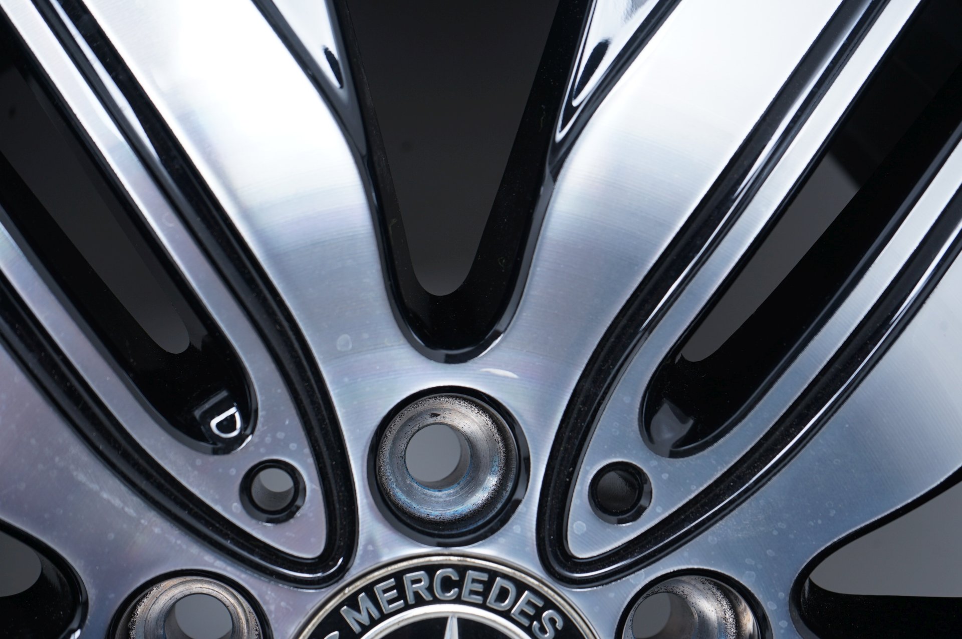 resized286.jpg