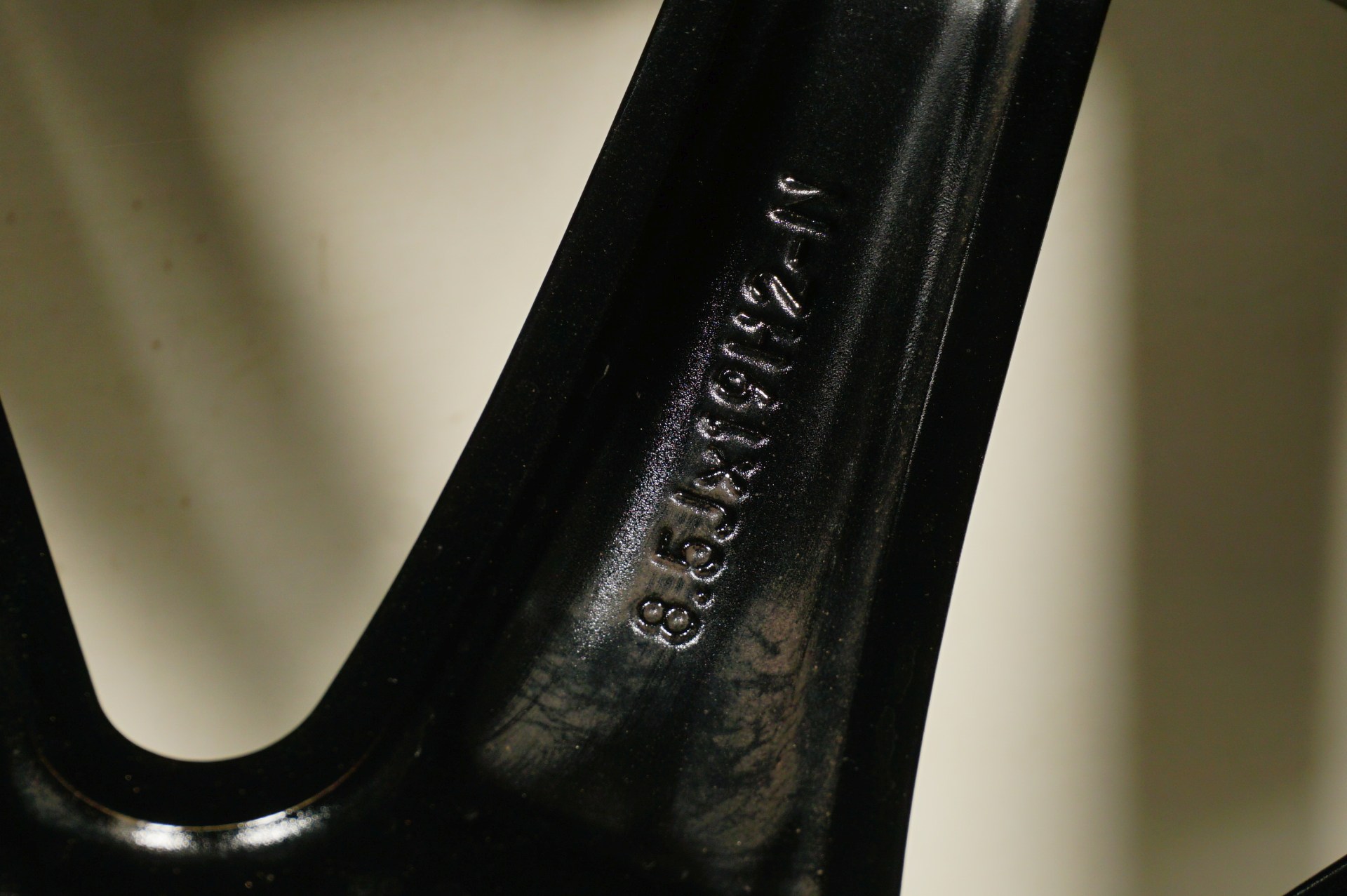 resize_056.jpg