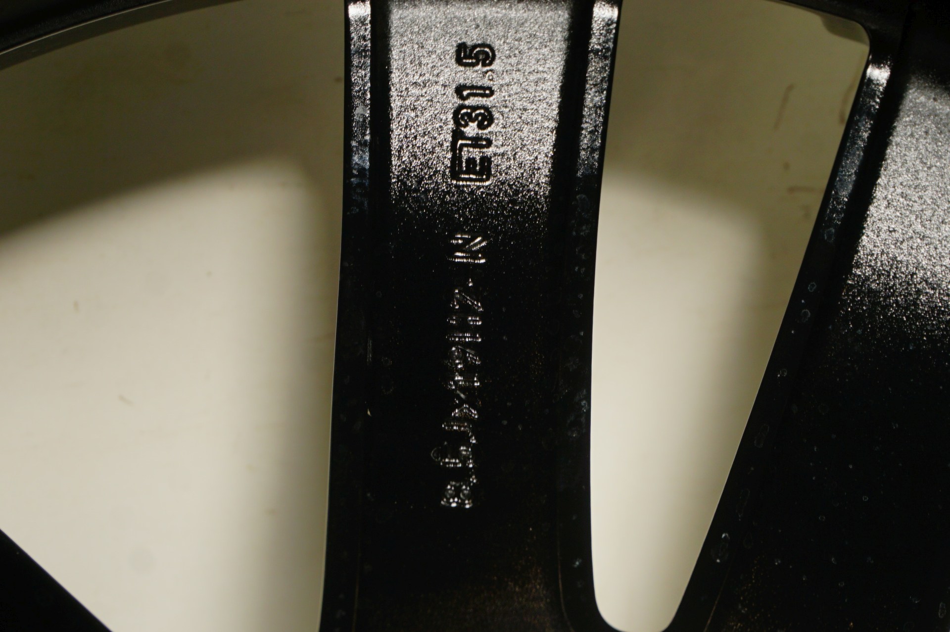 resize_385.jpg