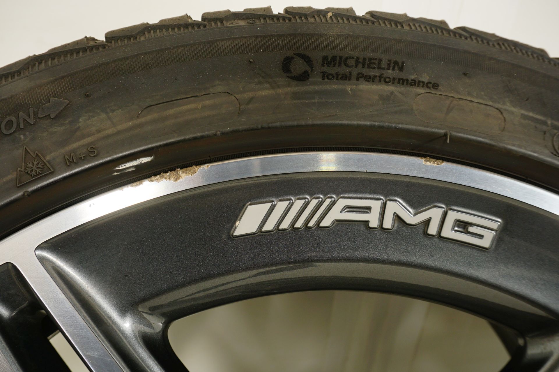resize_437.jpg