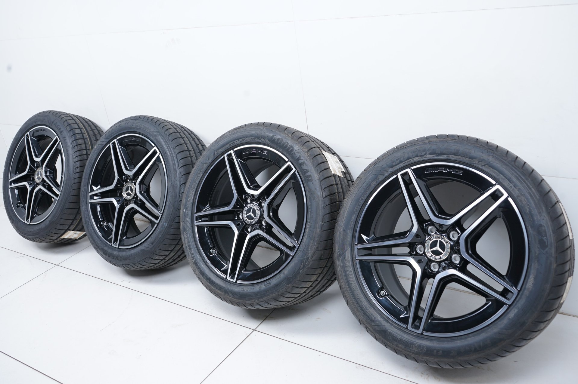 resized285.jpg