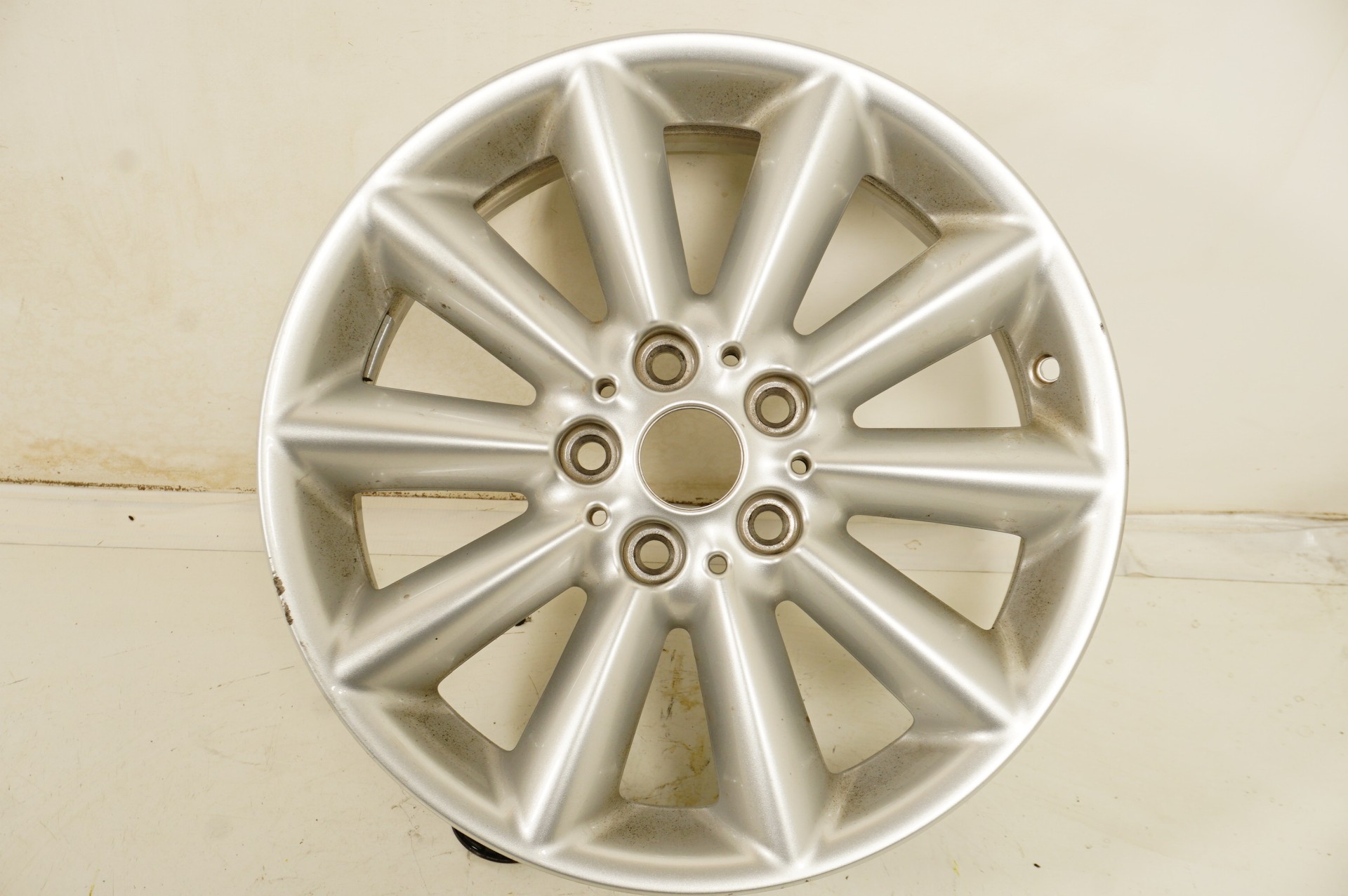 resize_581.jpg
