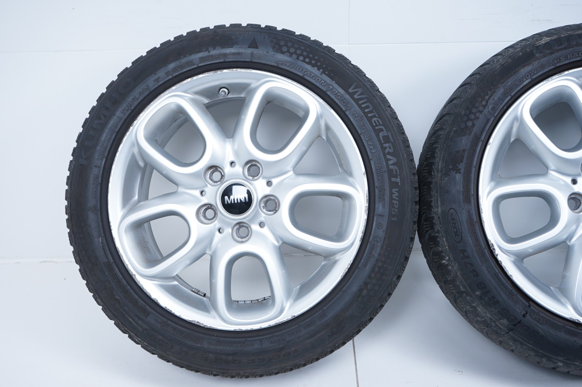 resized015.jpg