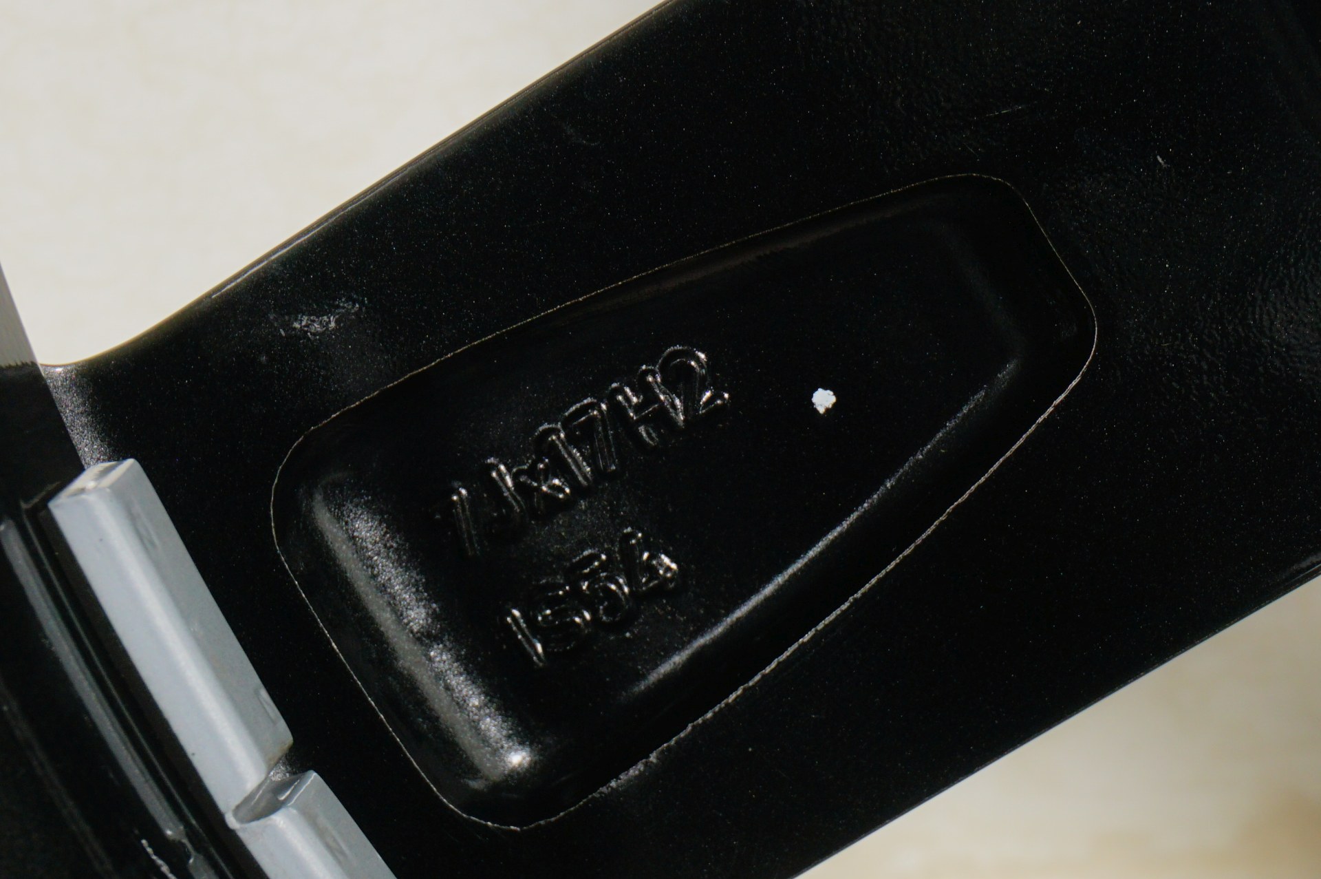 resize_244.jpg
