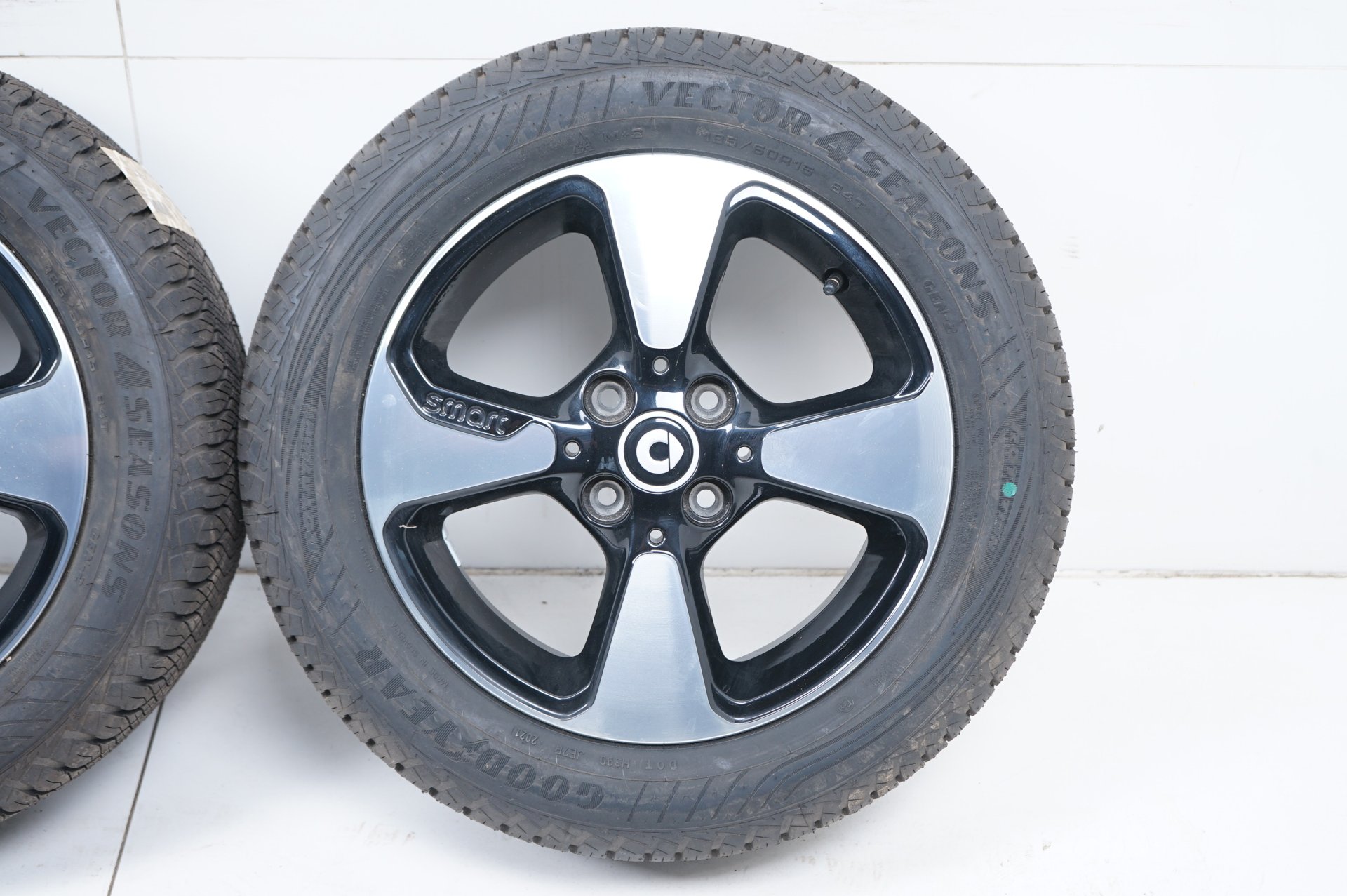 resized030.jpg