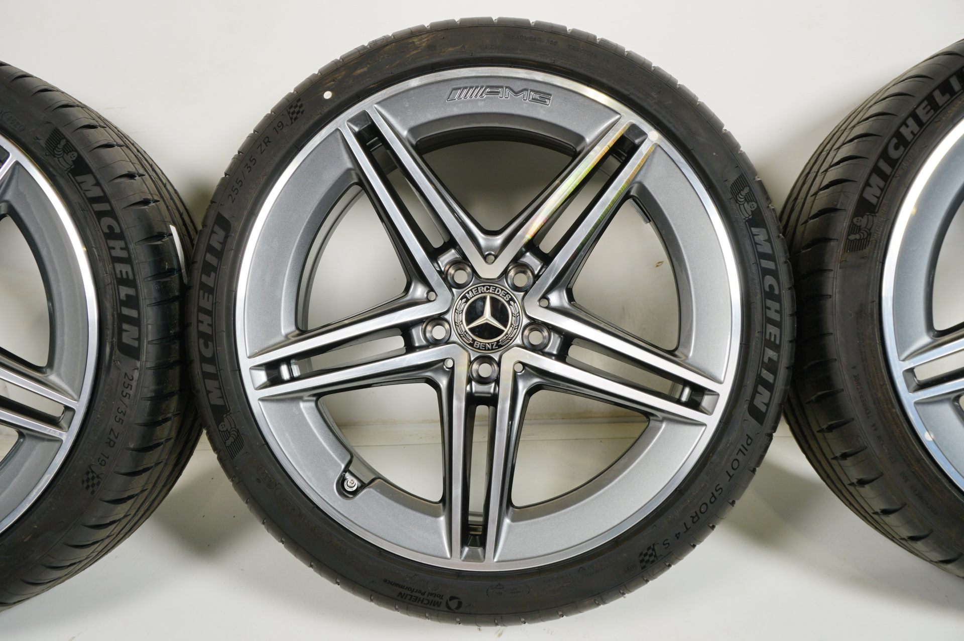 resized329.jpg