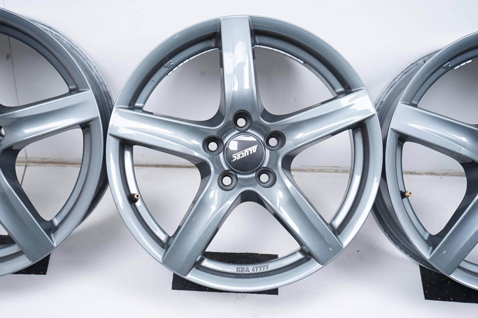 resized051.jpg