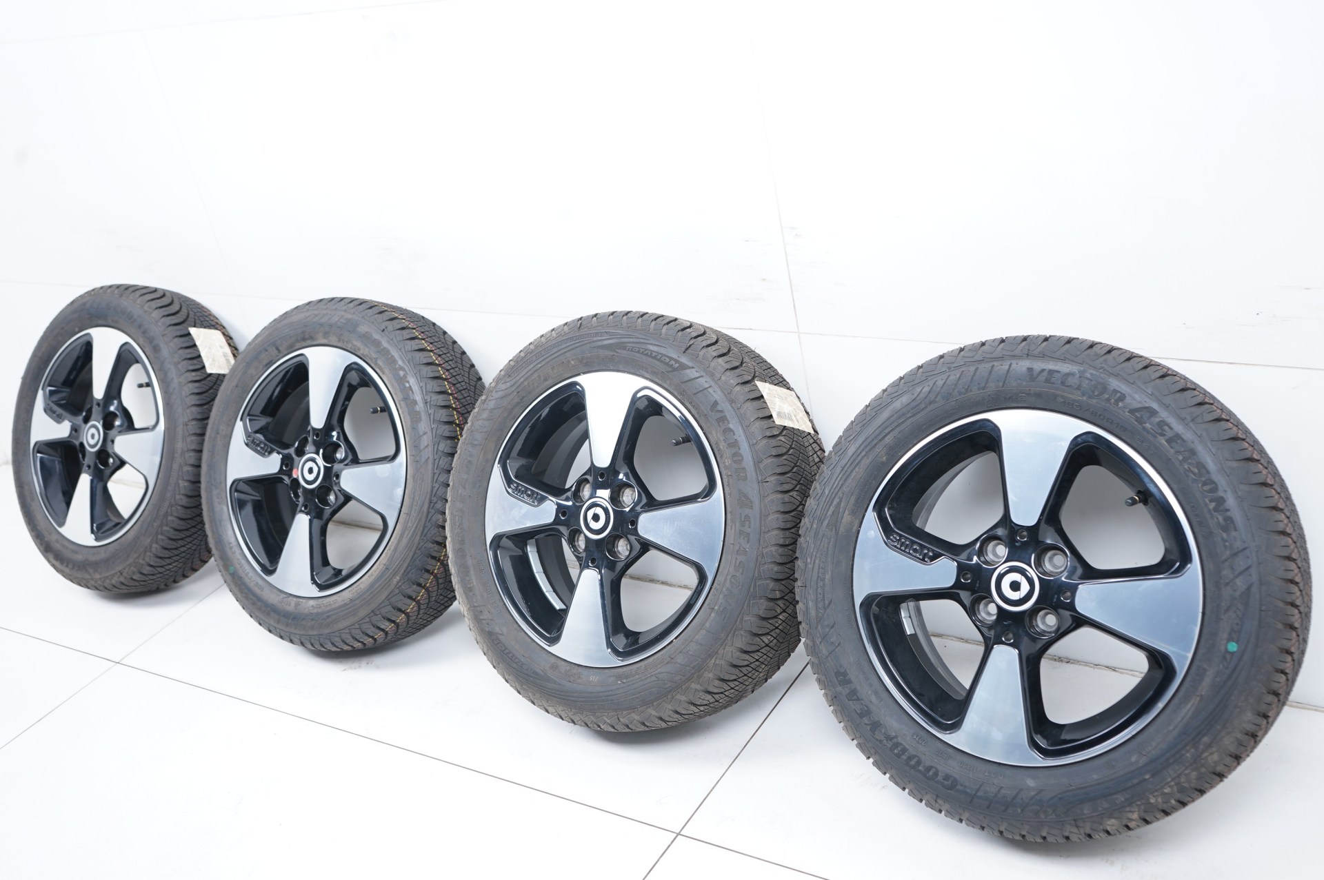 resized031.jpg