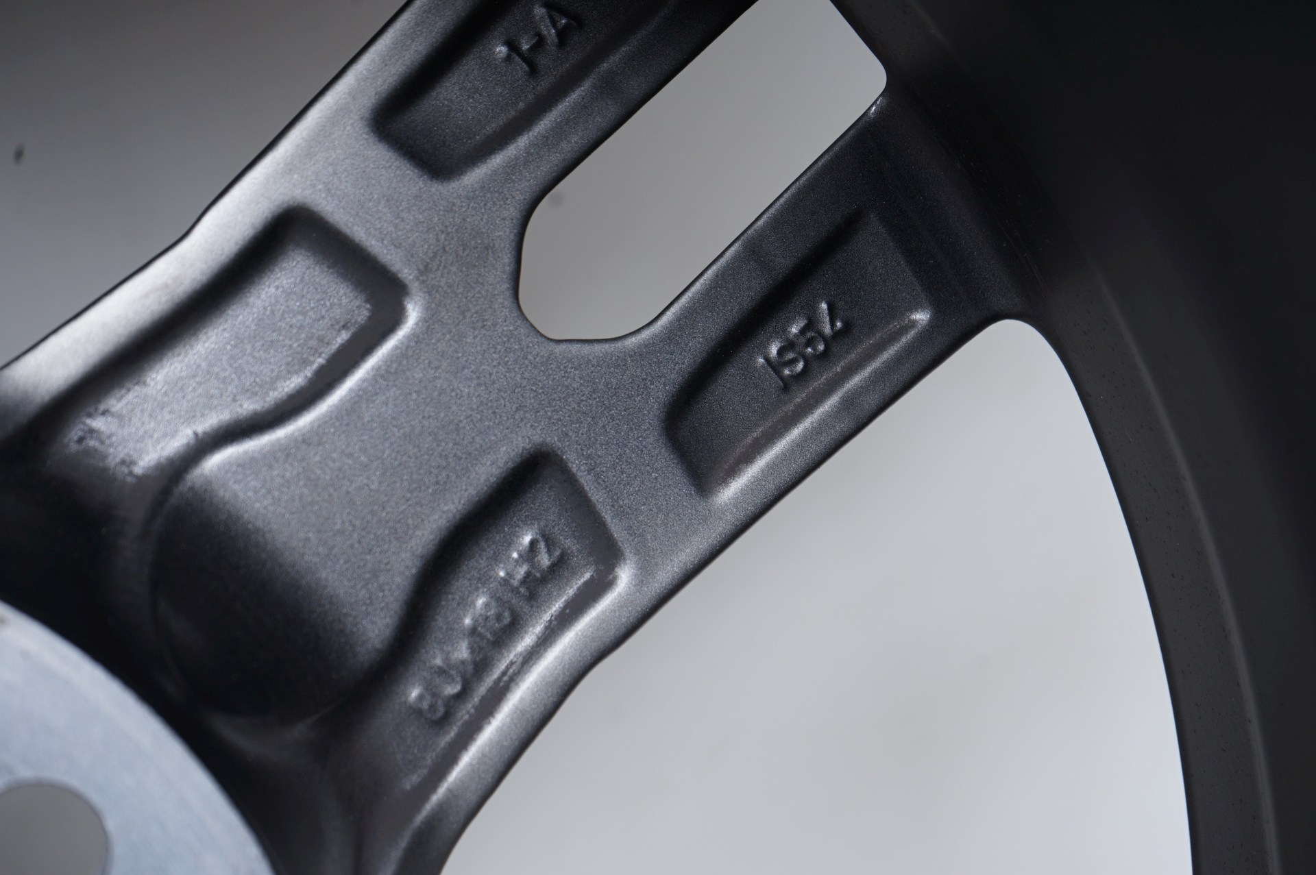 resize_381.jpg