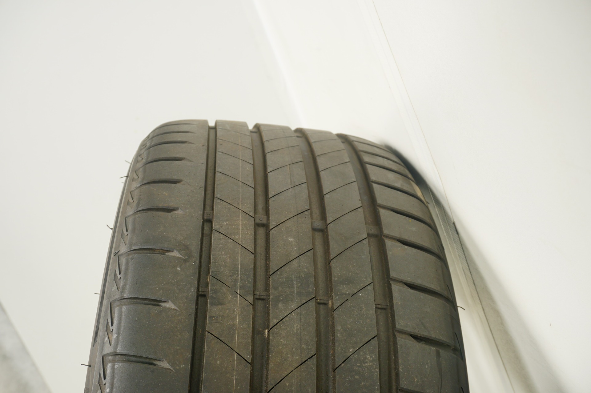 resized245.jpg