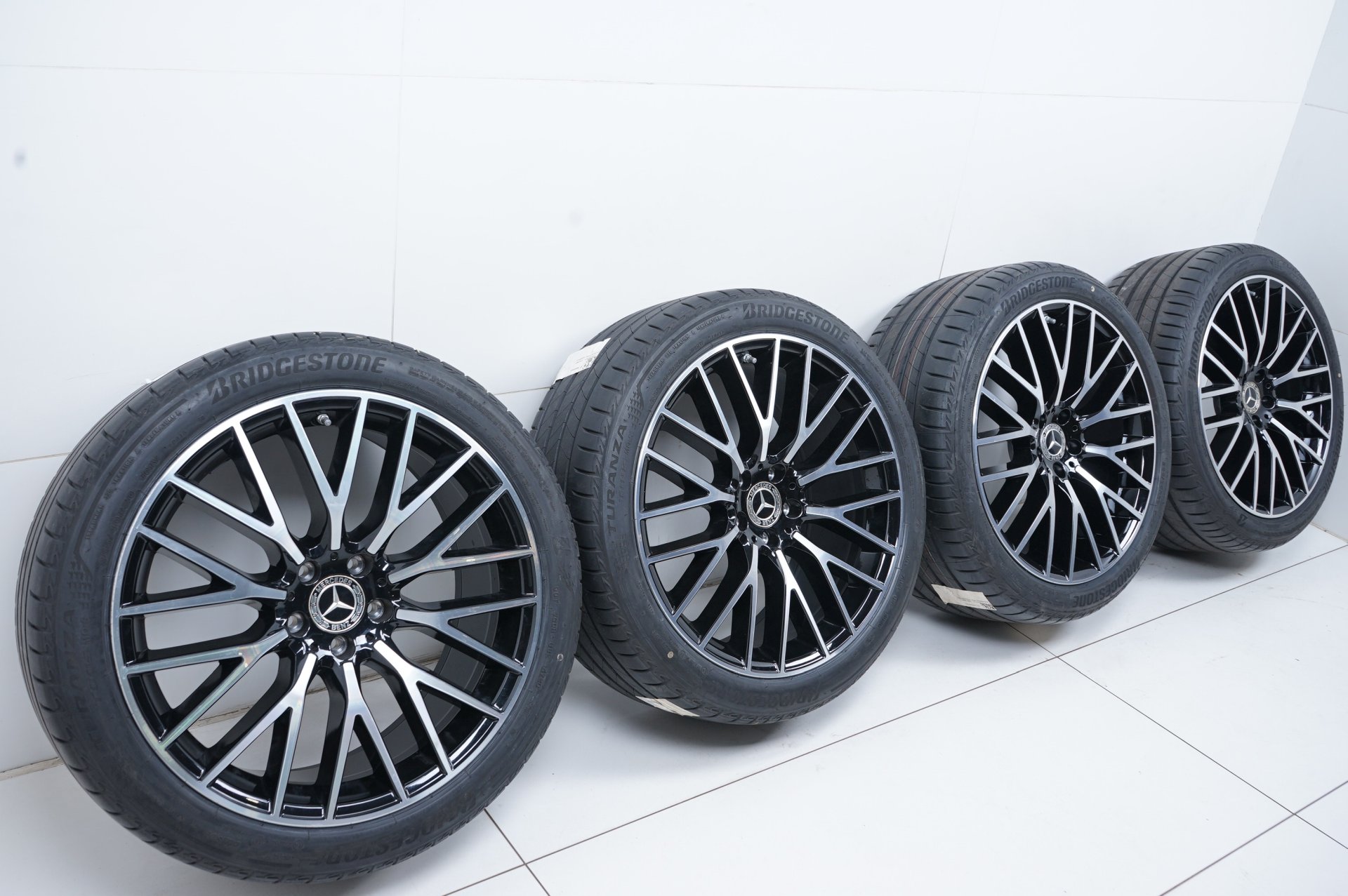 resized024.jpg