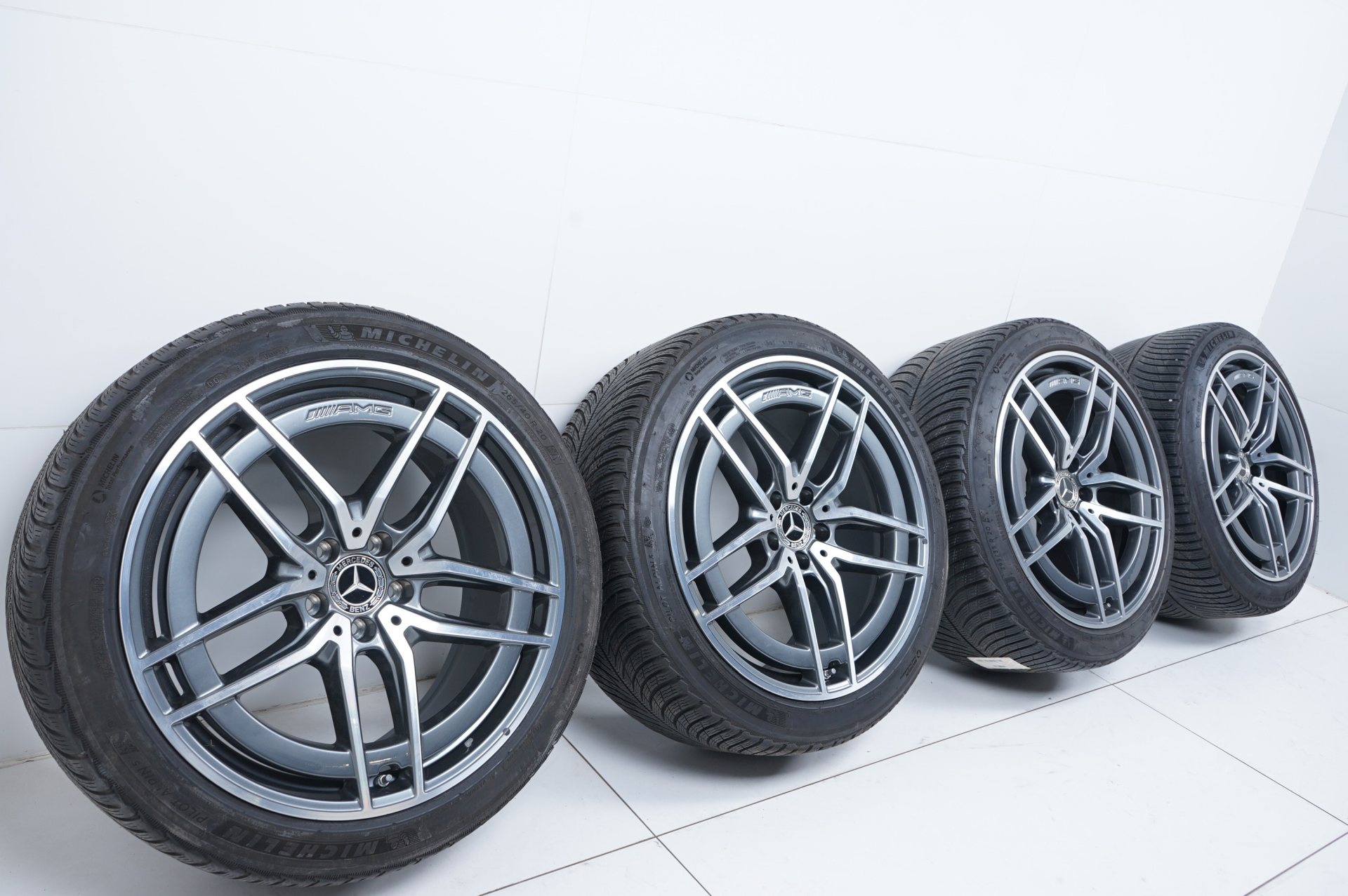 resized240.jpg