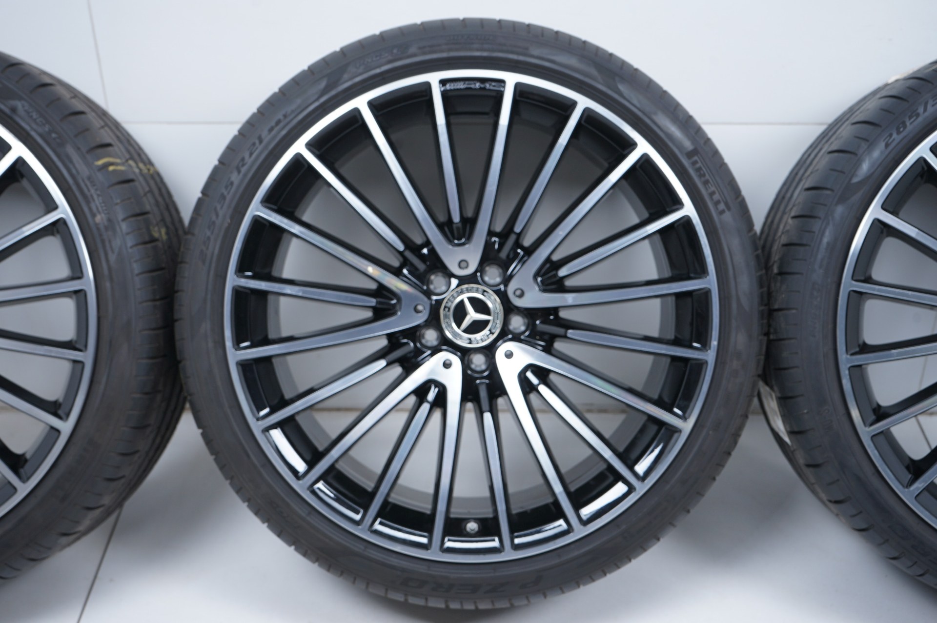 resized065.jpg