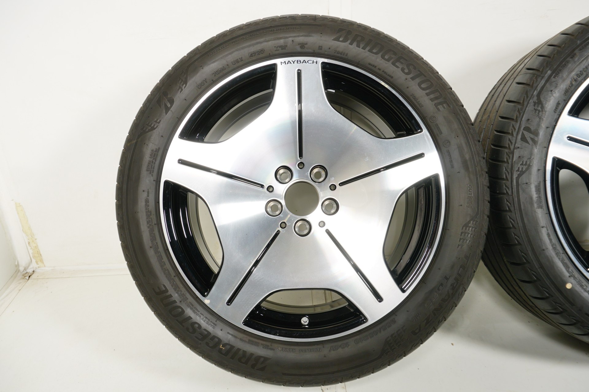 resized835.jpg