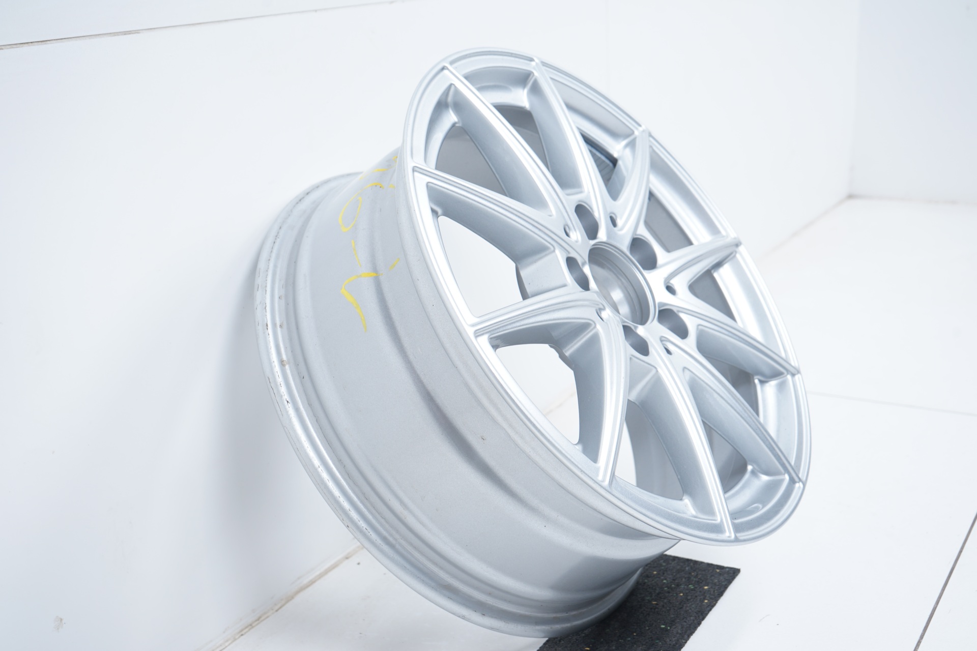 resized083.jpg