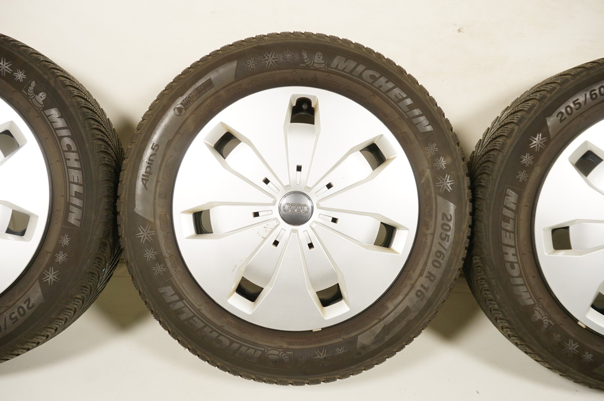 resized005.jpg