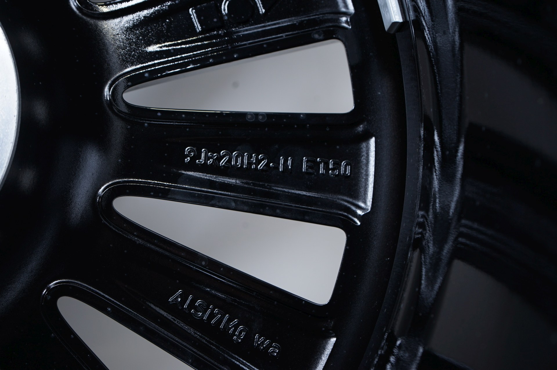 resized681.jpg