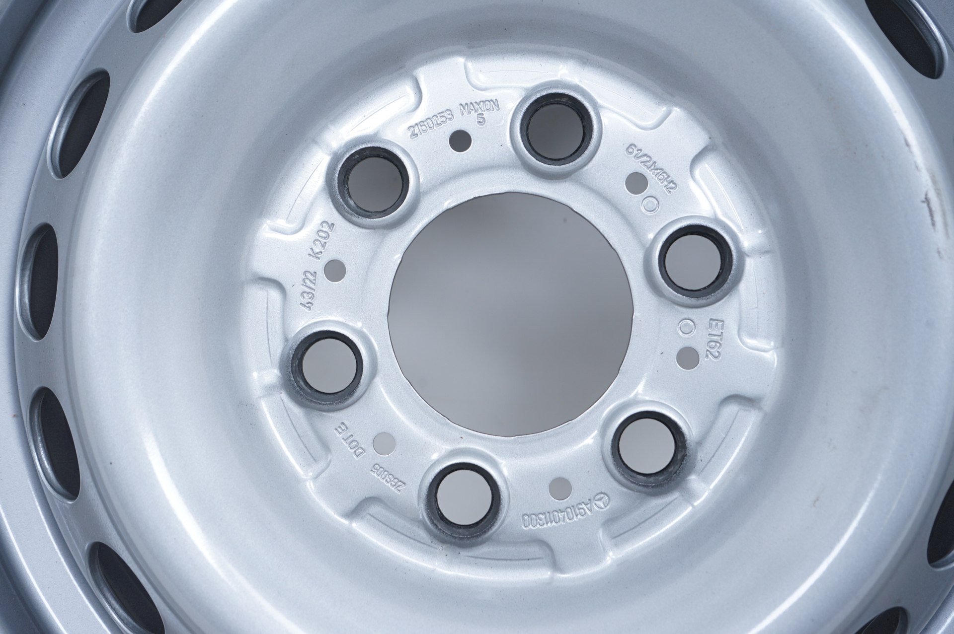 resized718.jpg