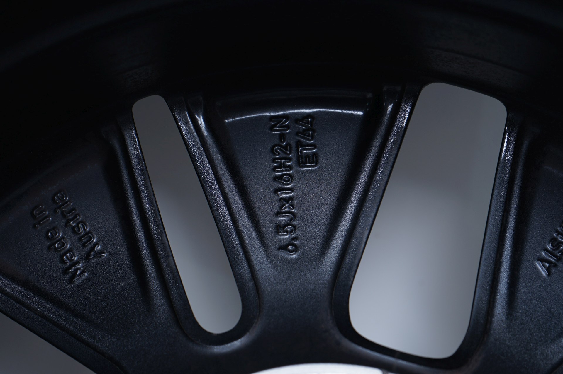 resized290.jpg