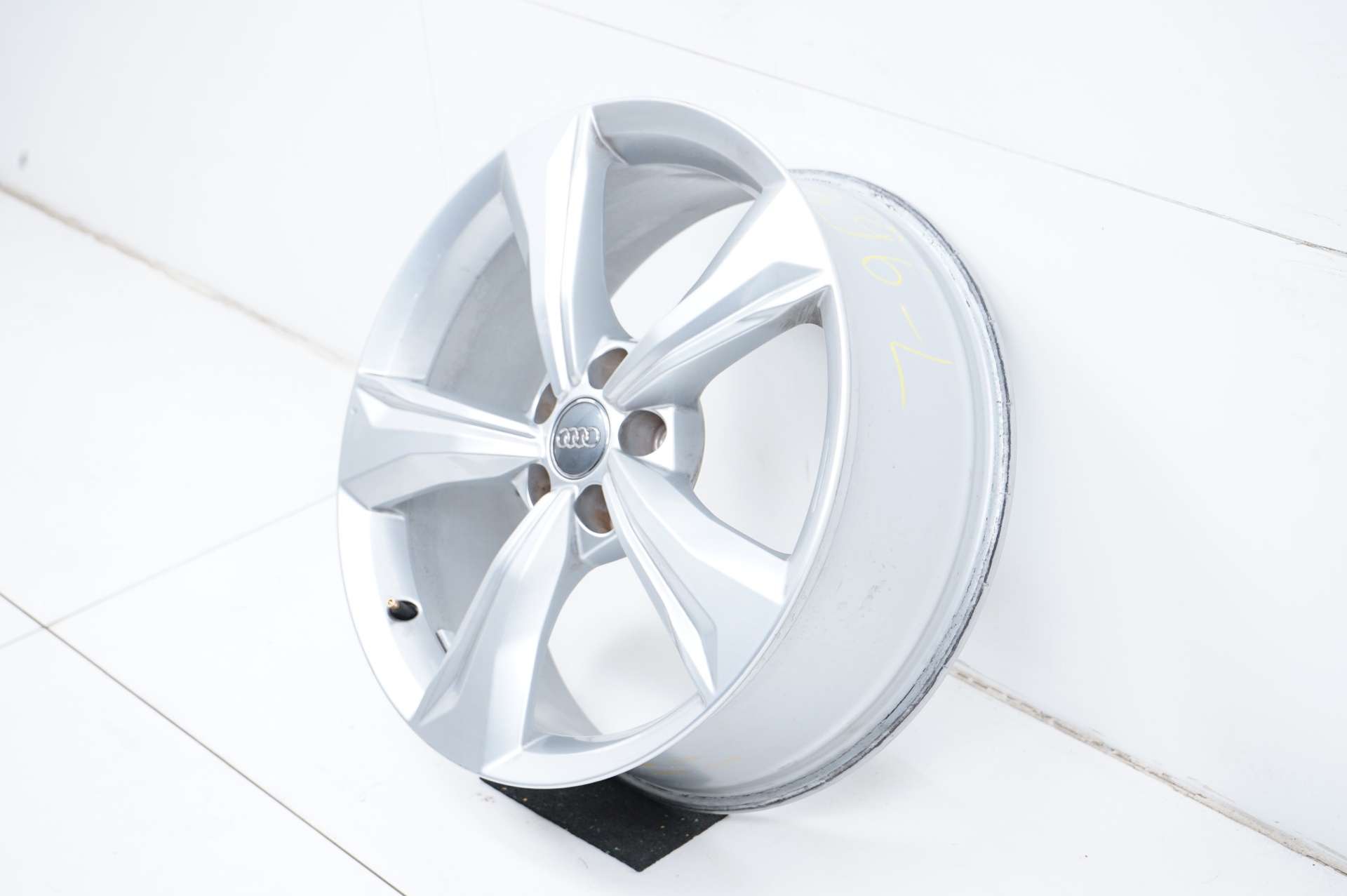 resized015.jpg