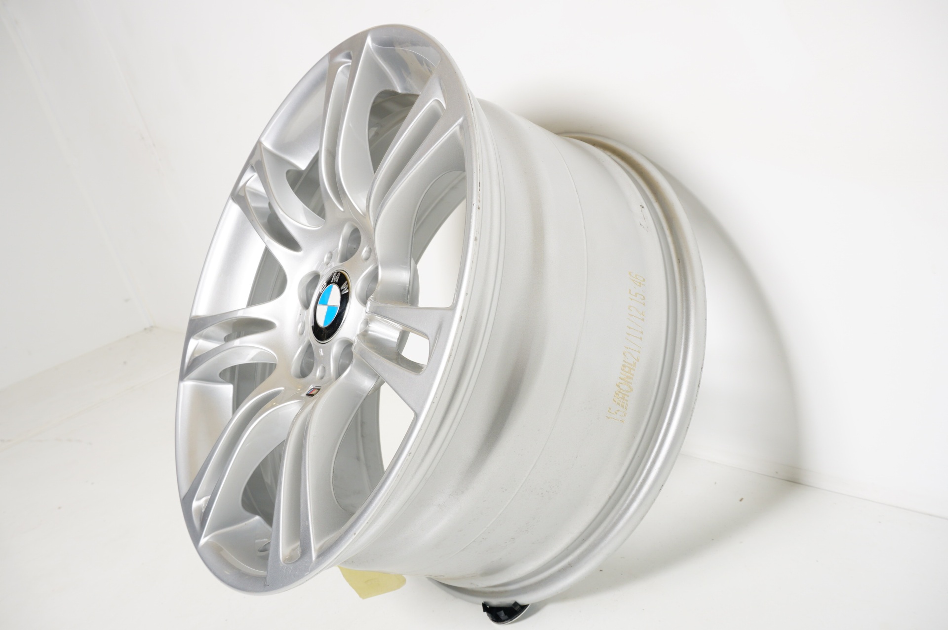 resized007.jpg