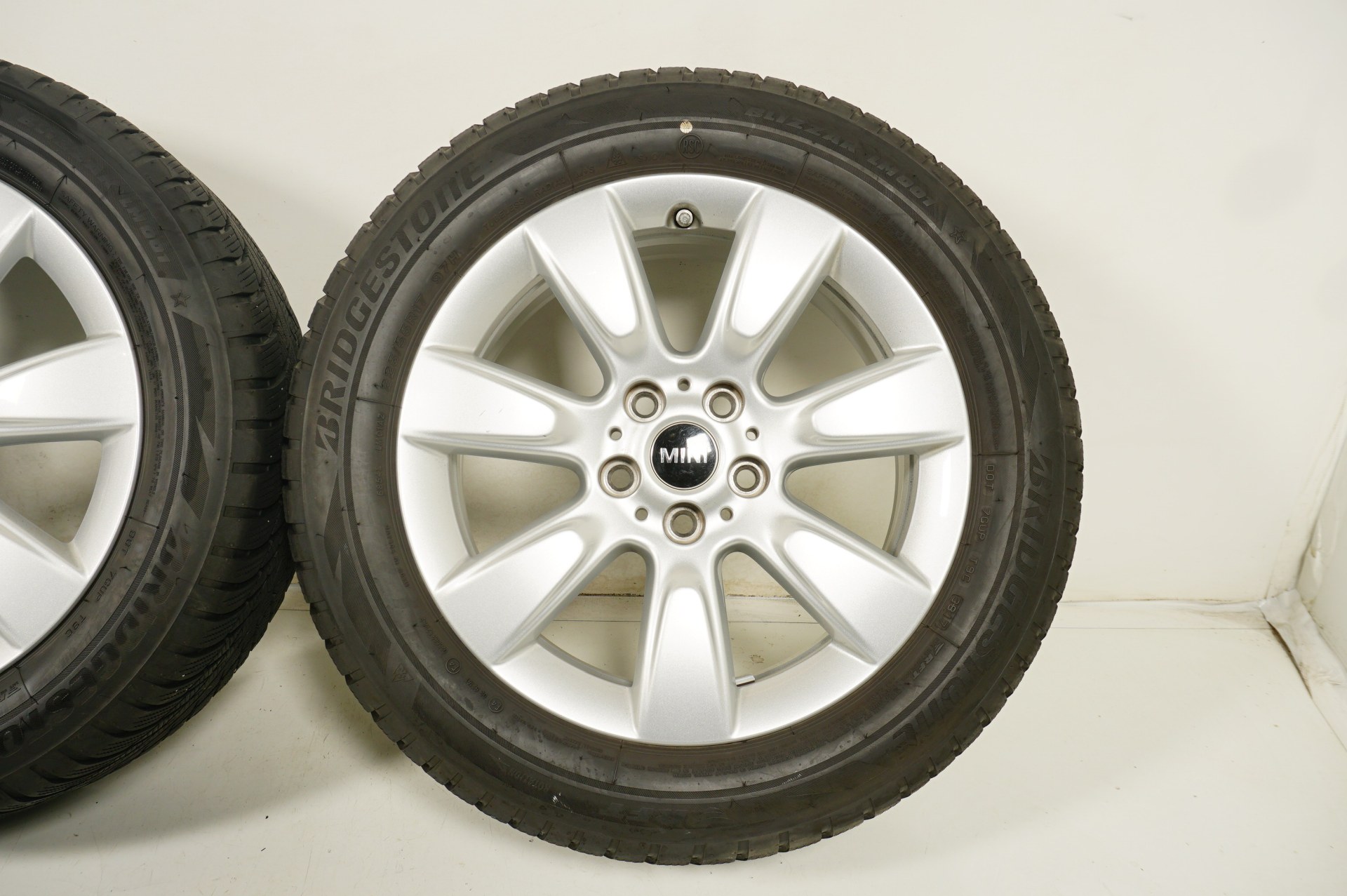 resize_084.jpg
