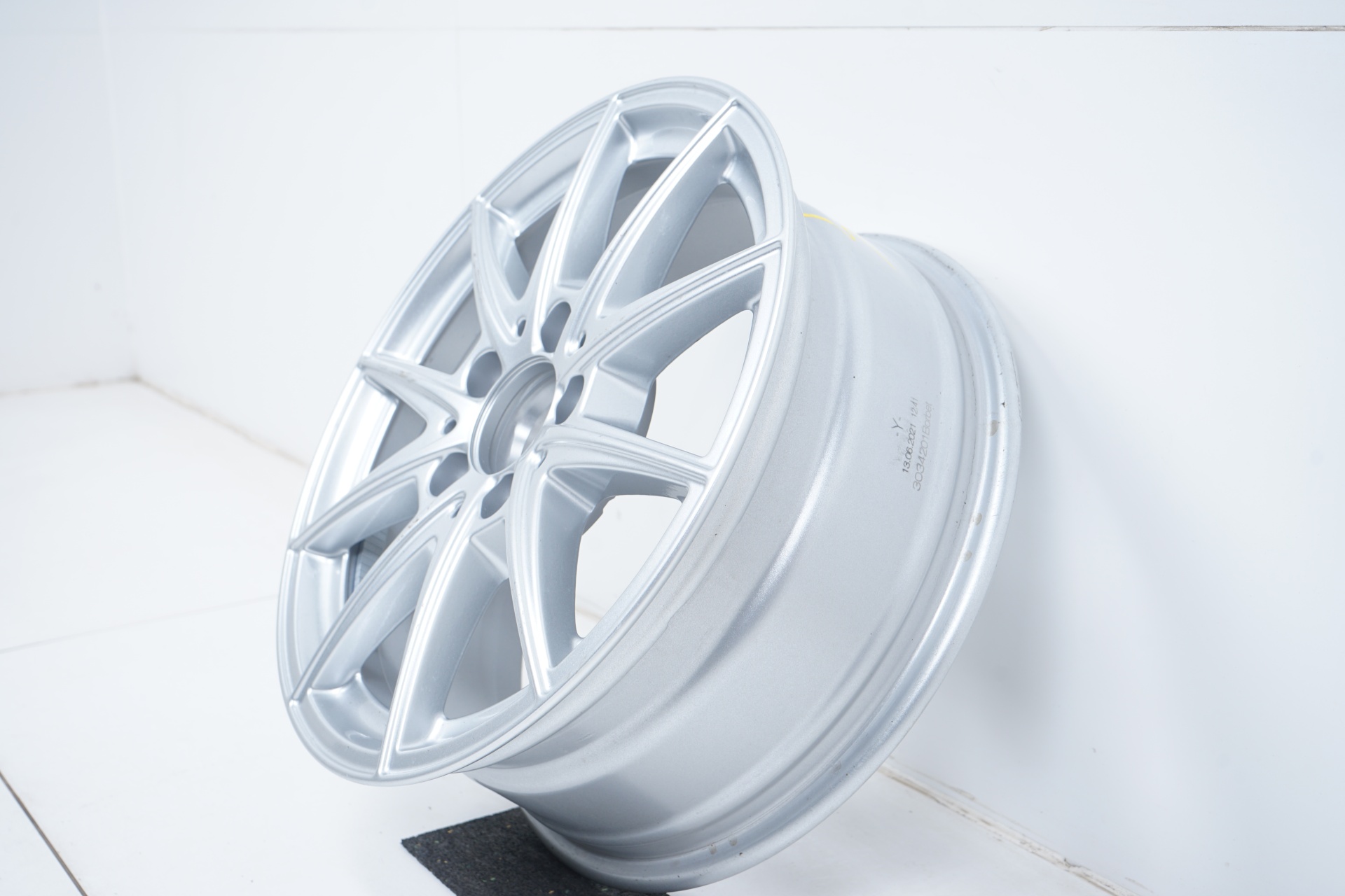 resized095.jpg