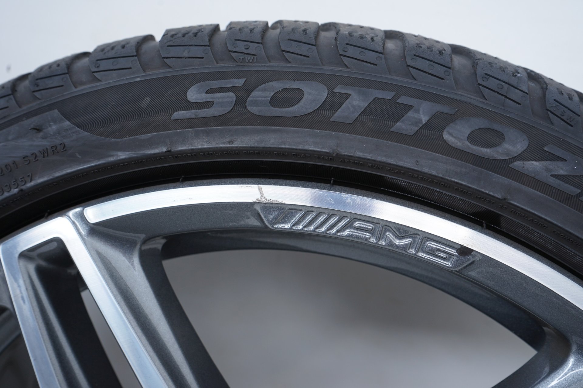 resized013.jpg