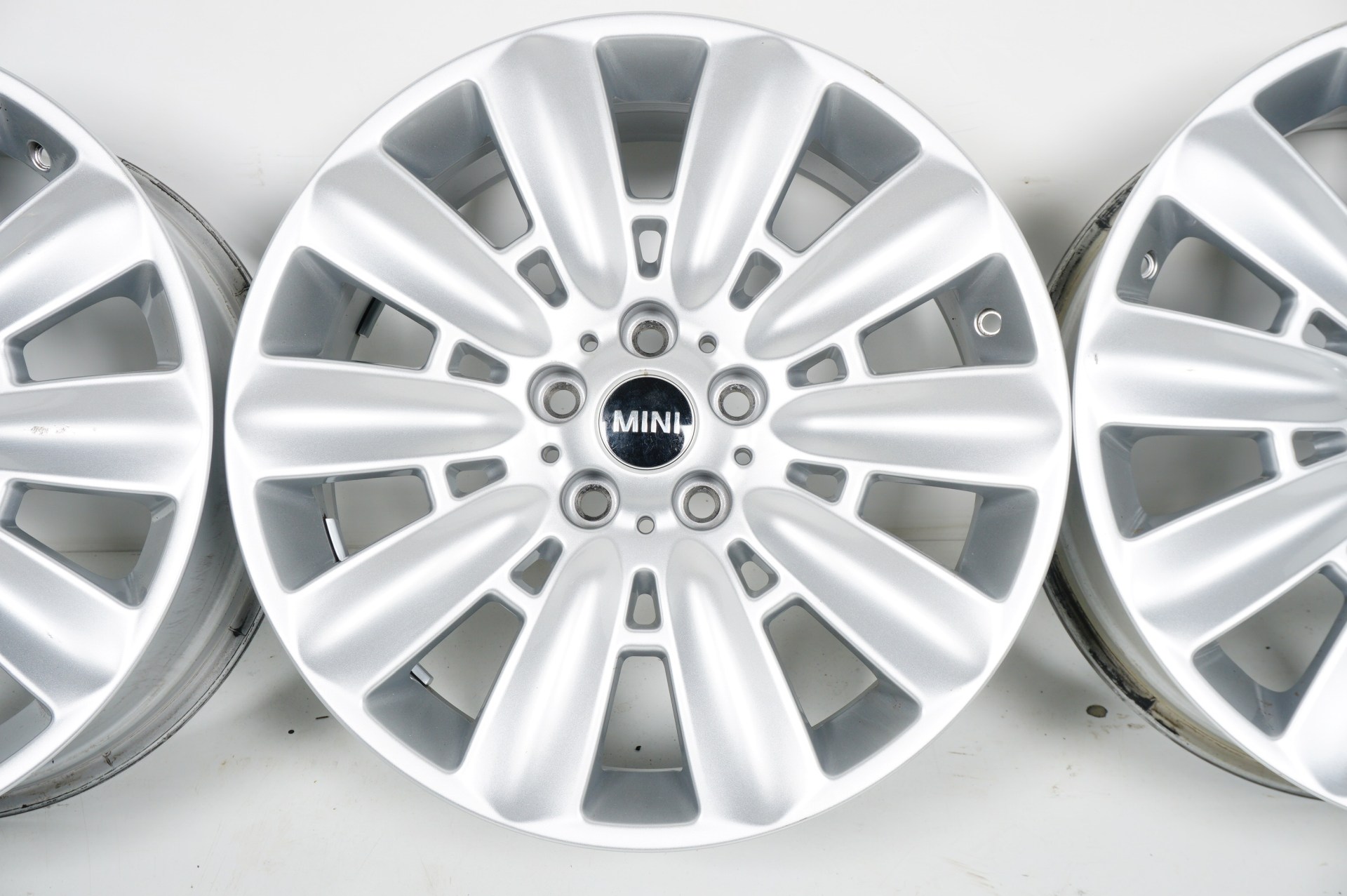 resized008.jpg
