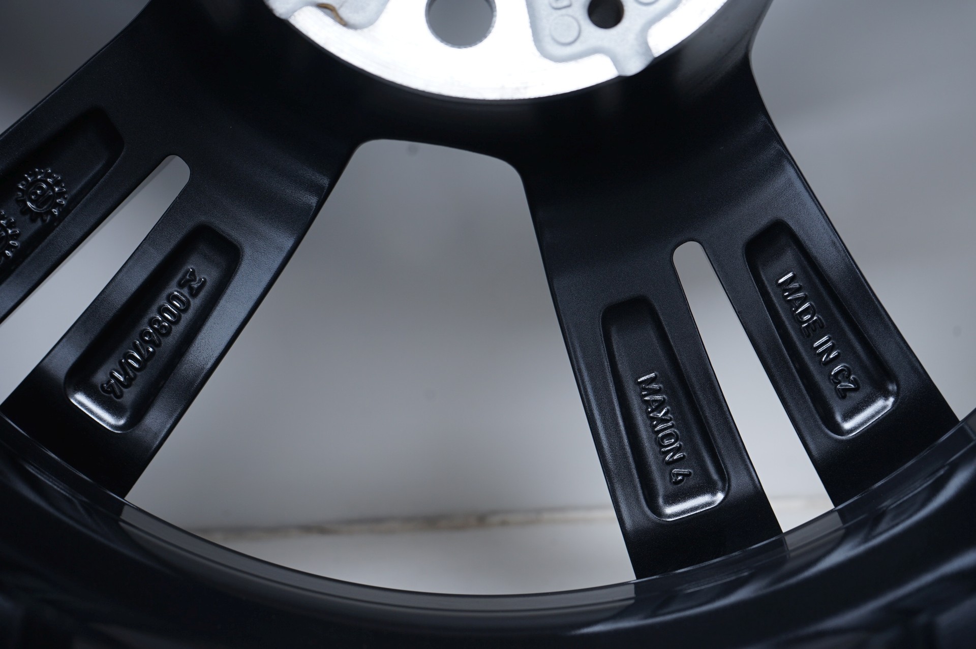 resized220.jpg