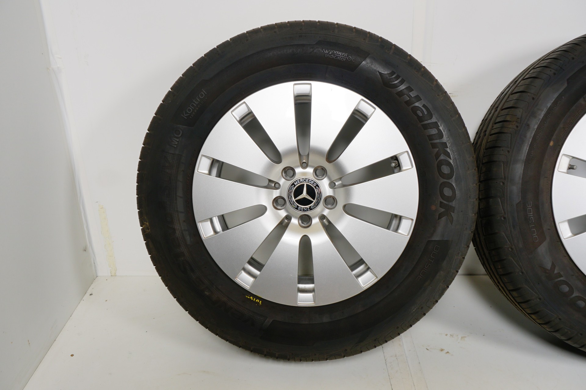 resized003.jpg