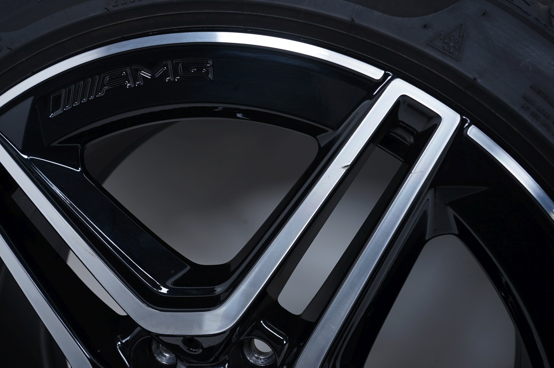 resized712.jpg