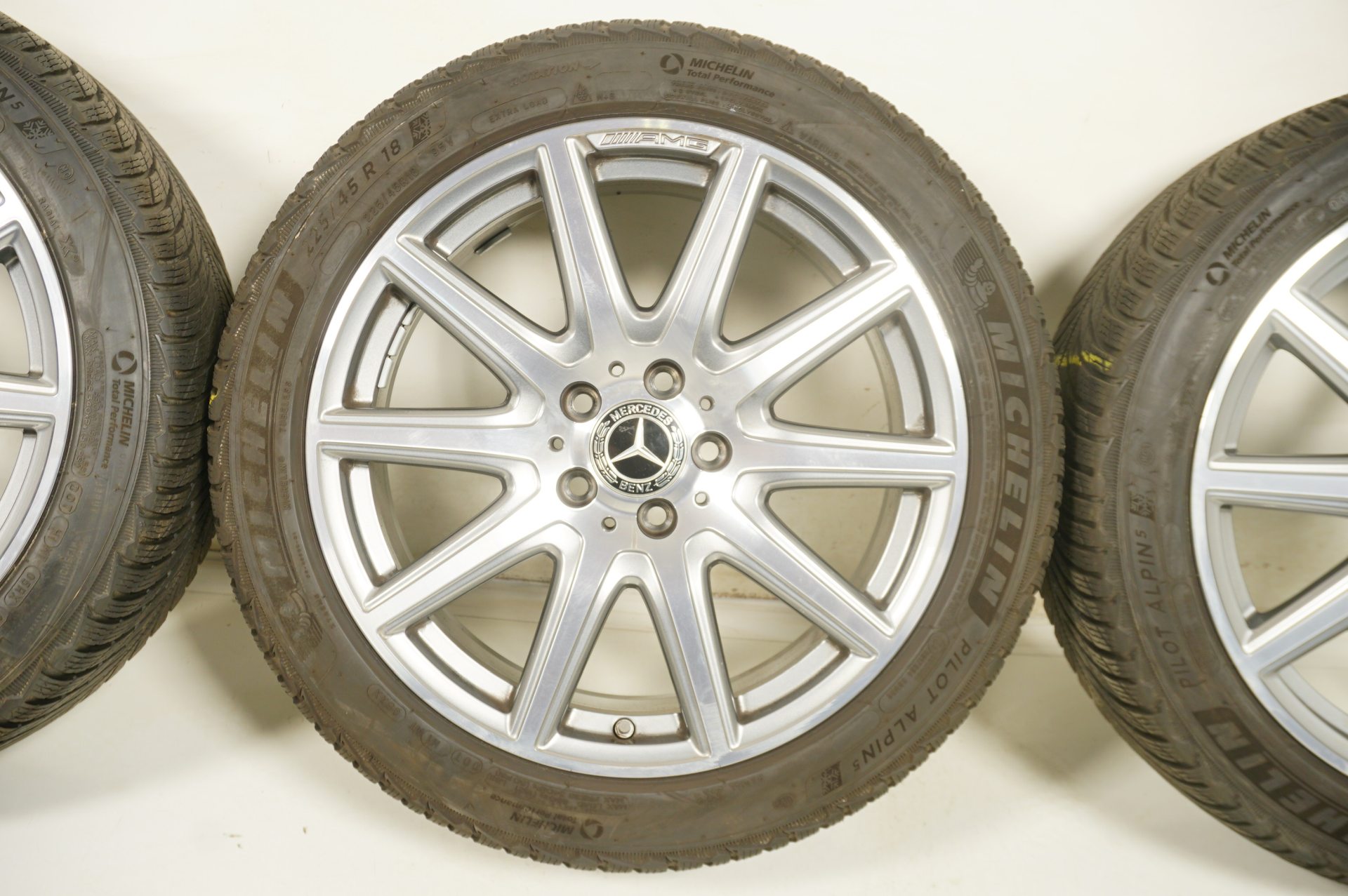 resized300.jpg