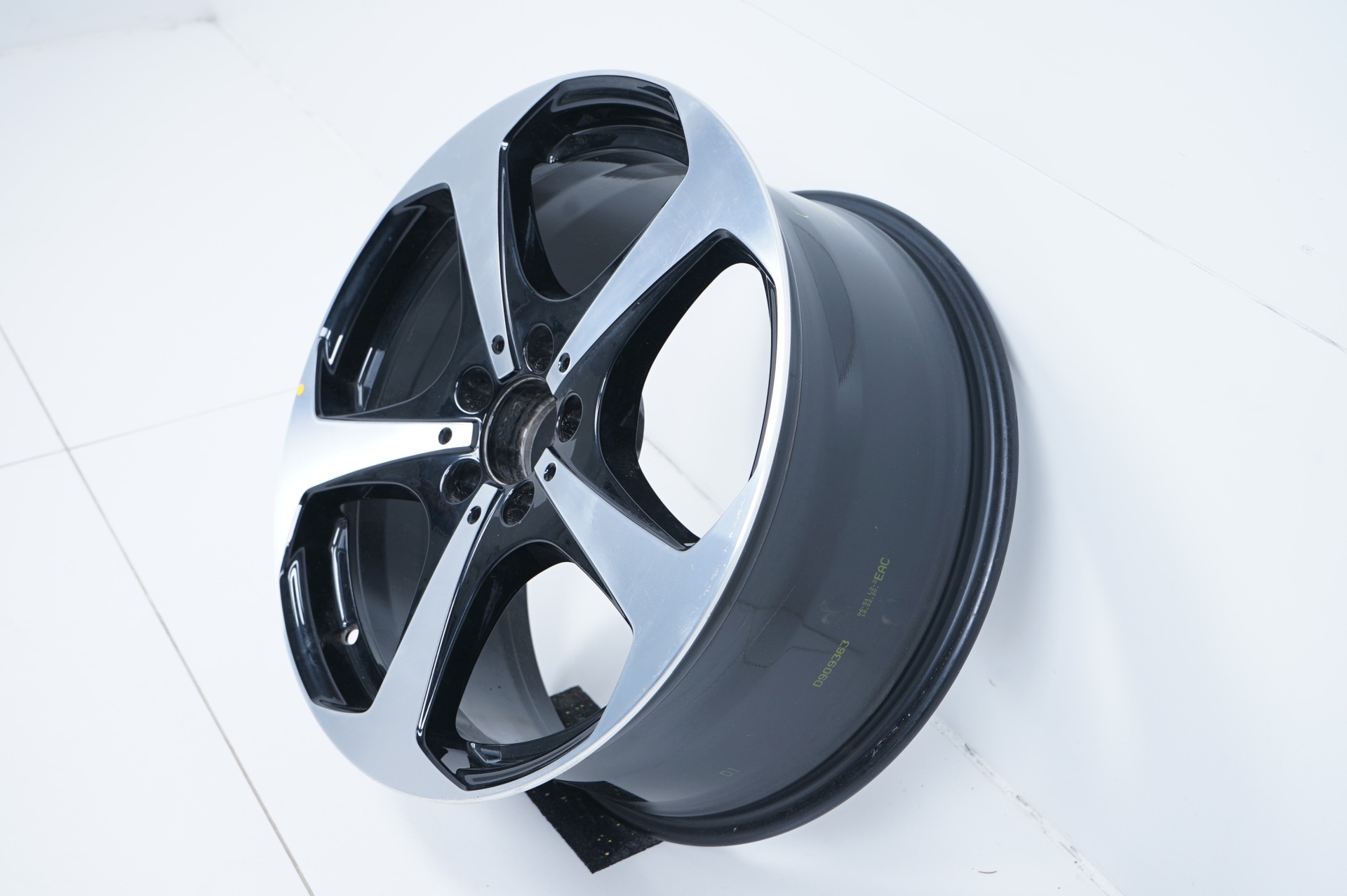 resize_081.jpg