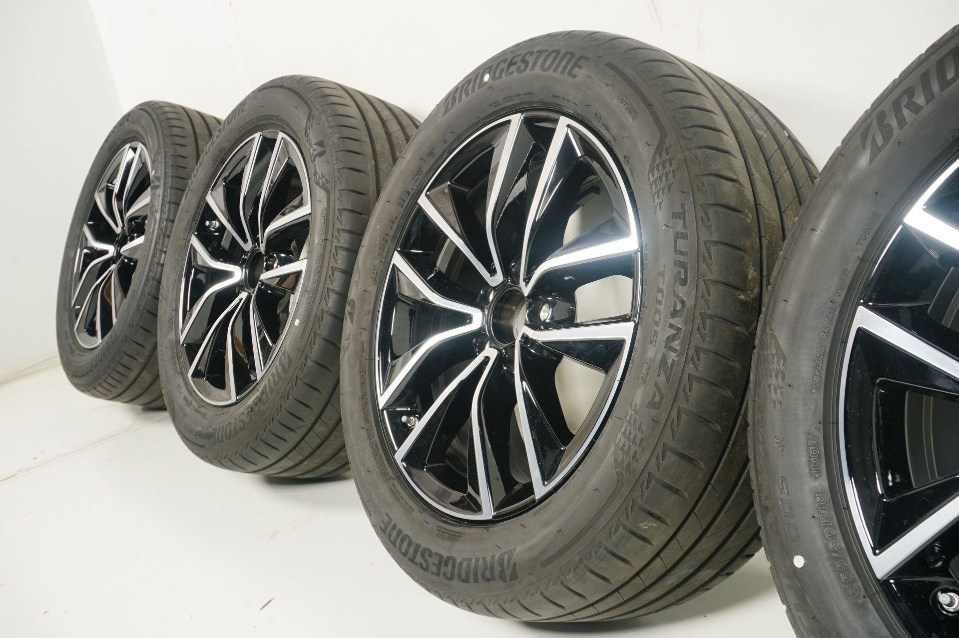 resized215.jpg