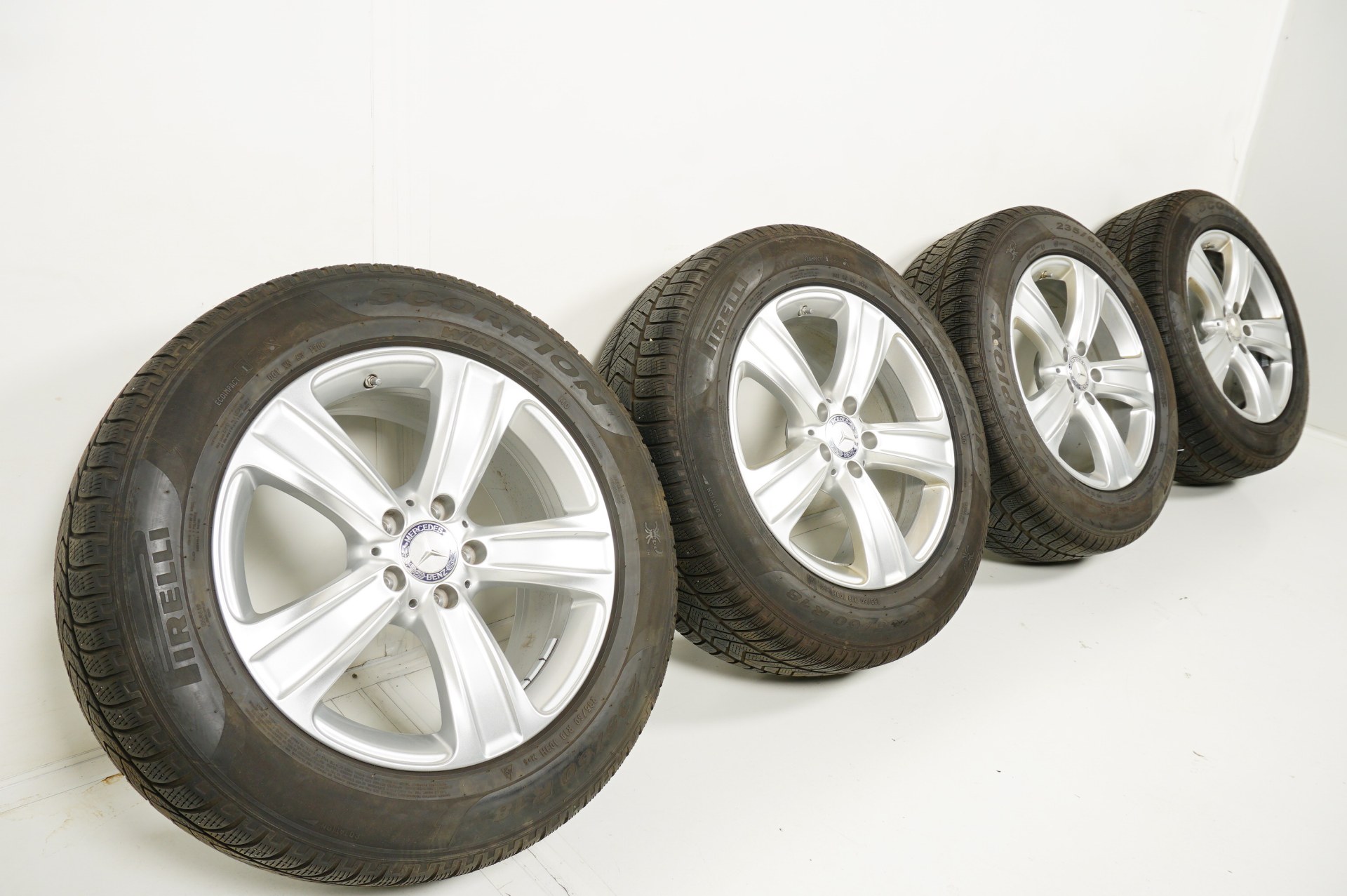 4x Winter-Komplettrad 18 Zoll | Mercedes GLC Klasse W253 X253 | 235/60 R18 103H 4x Winter-Komplettrad 18 Zoll | Mercedes GLC Klasse W253 X253 | 235/60 R18 103H