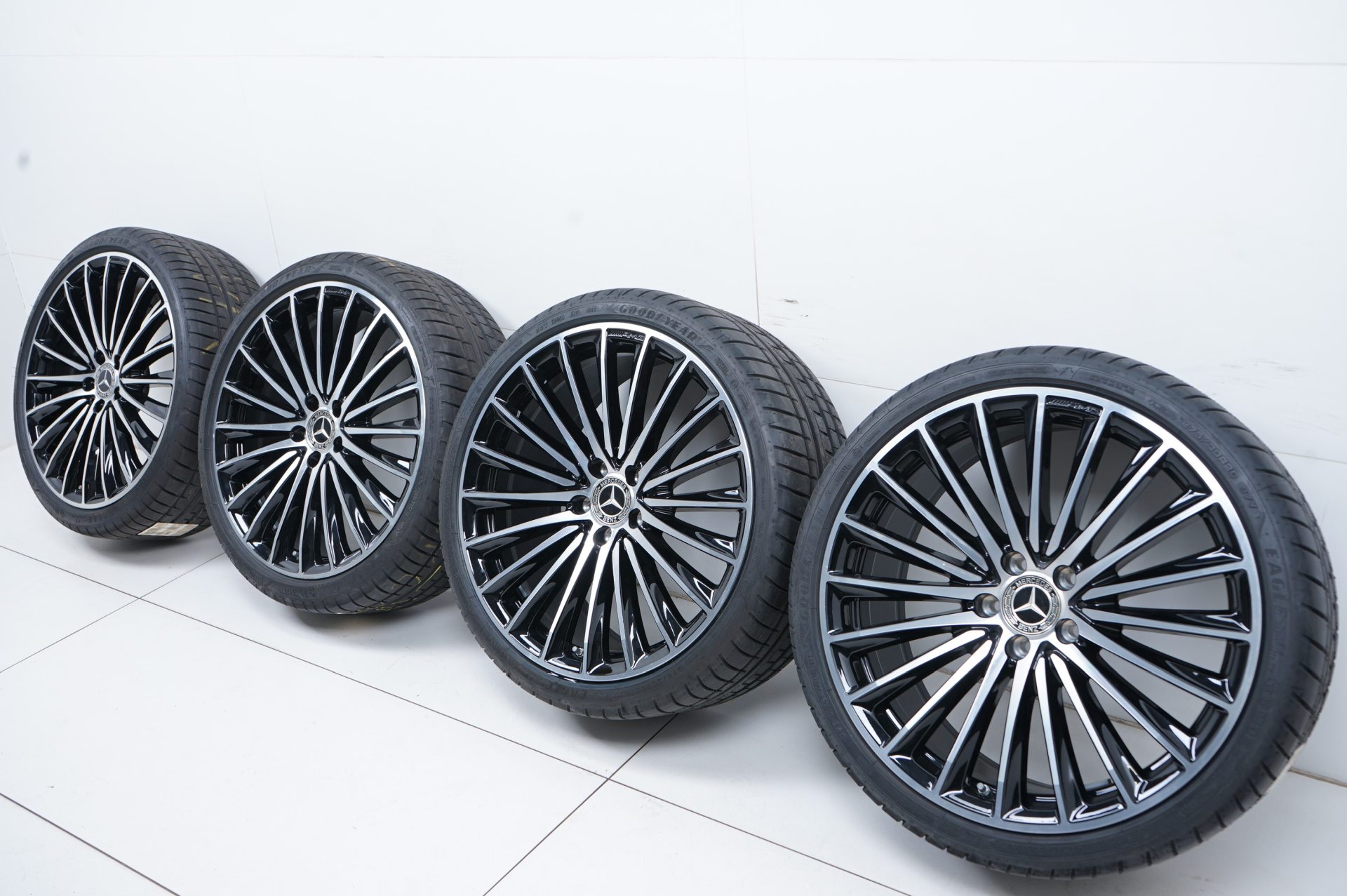 resized074.jpg