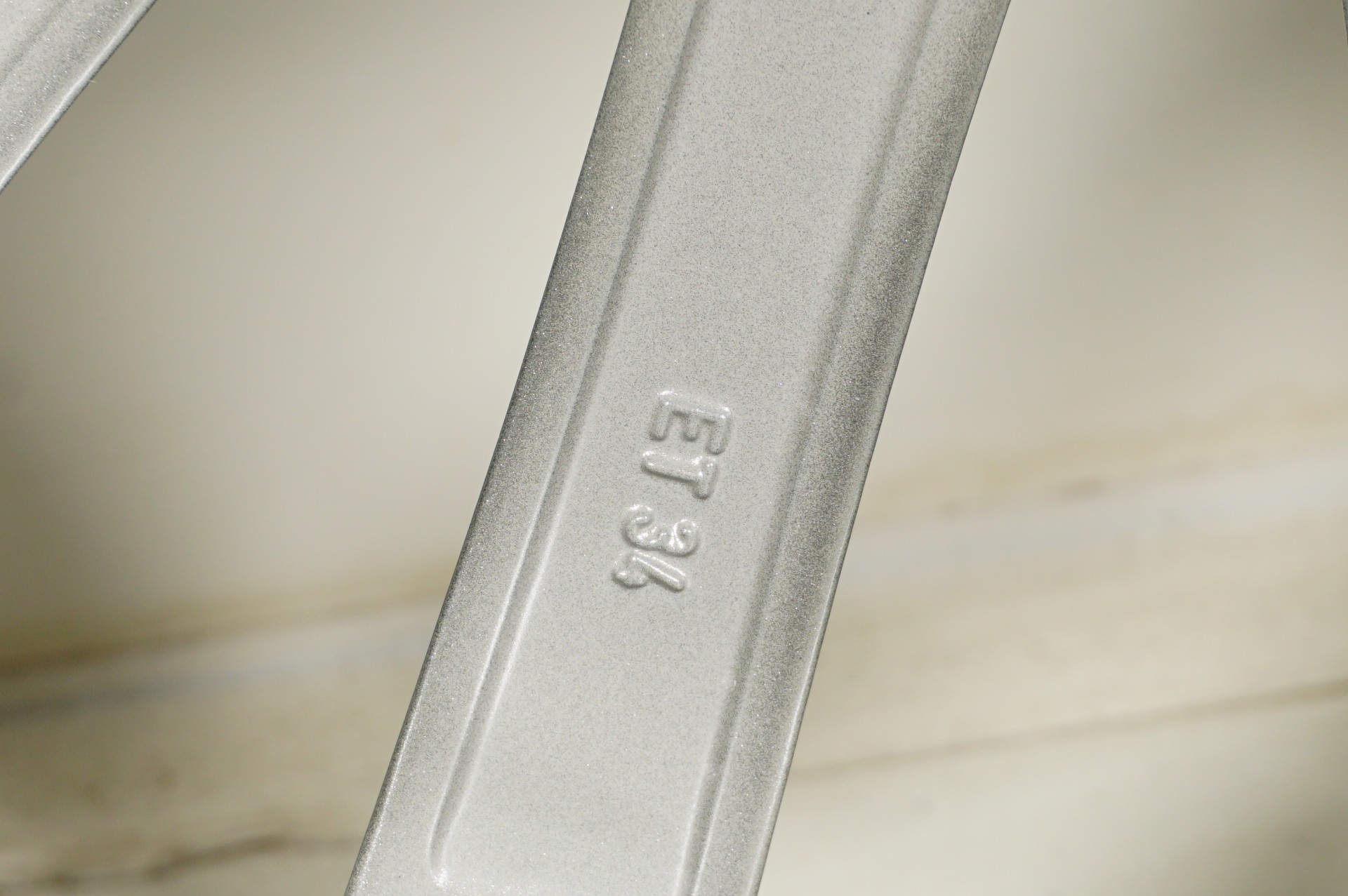 resize_142.jpg
